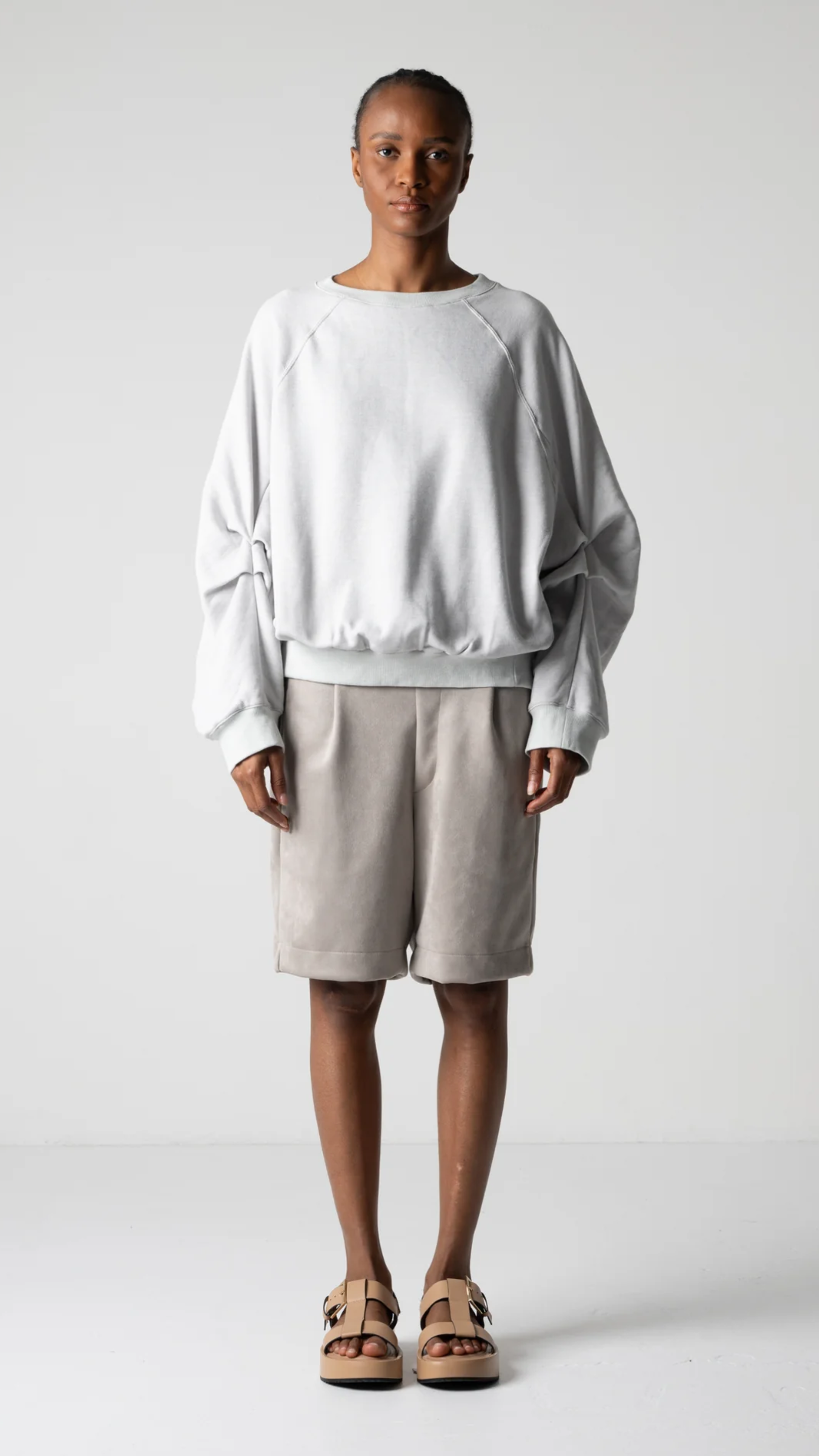 トップス COG THE BIGSMOKE/LEILA WIDE CUFF SWEAT Cog The Big Smoke Leila Wide Cuff Sweatshirt in Grey
