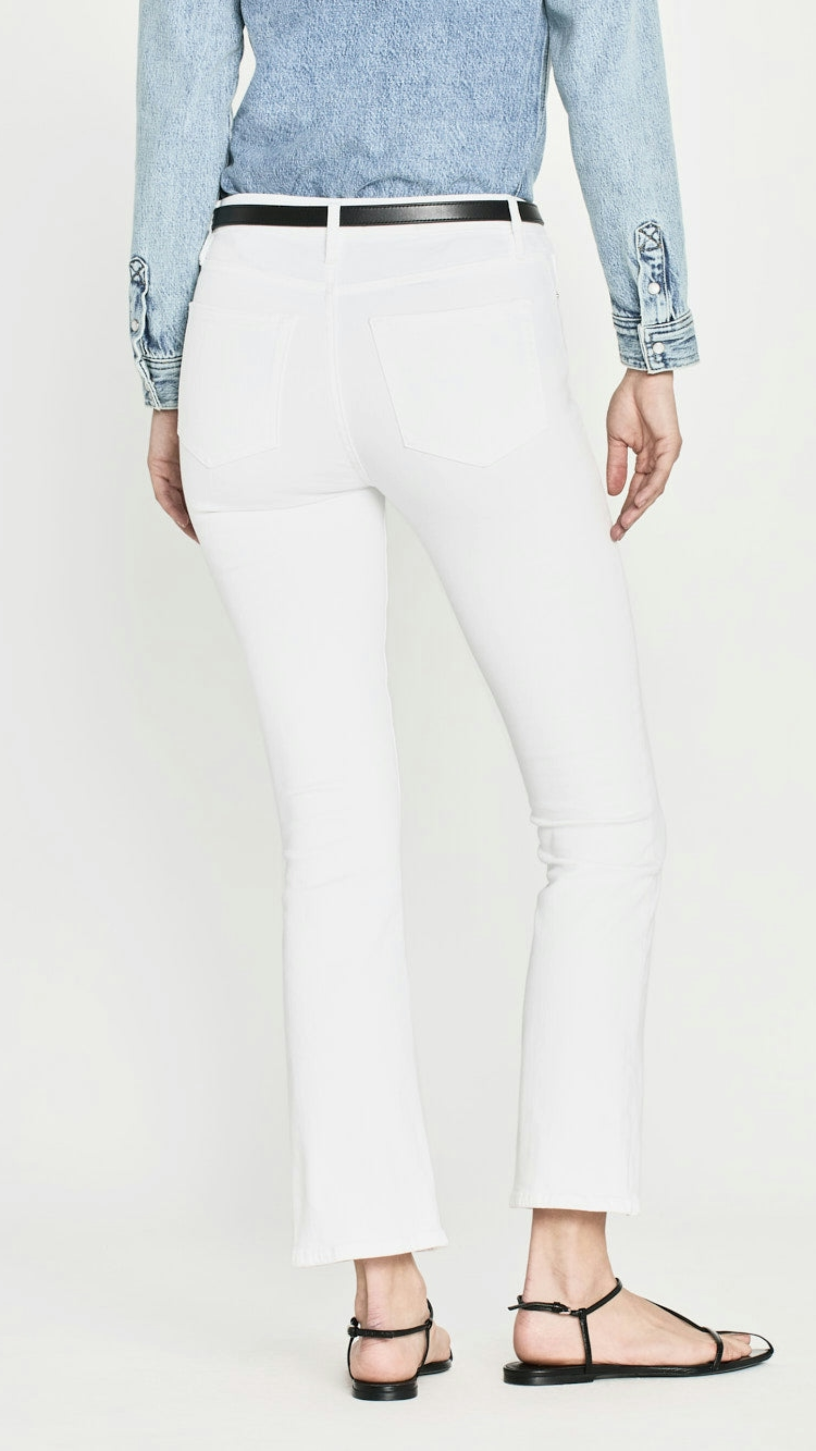 Frame Le Crop Mini Boot Jean in Blanc