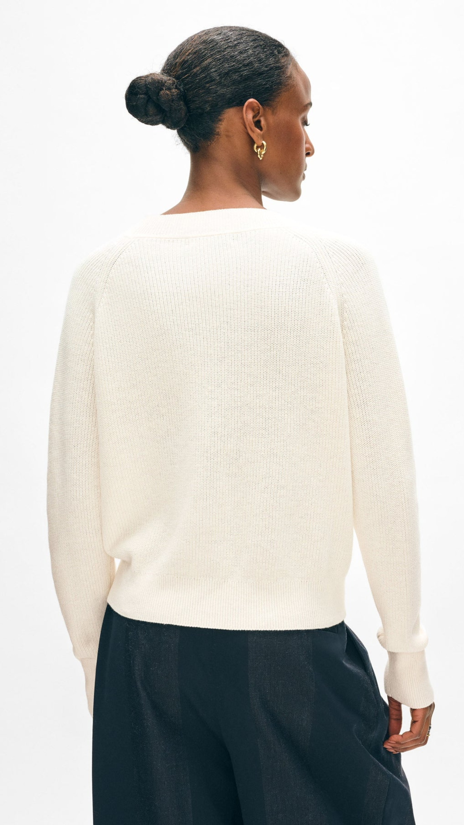 White + Warren Fine Cotton Ribbed V Neck in White