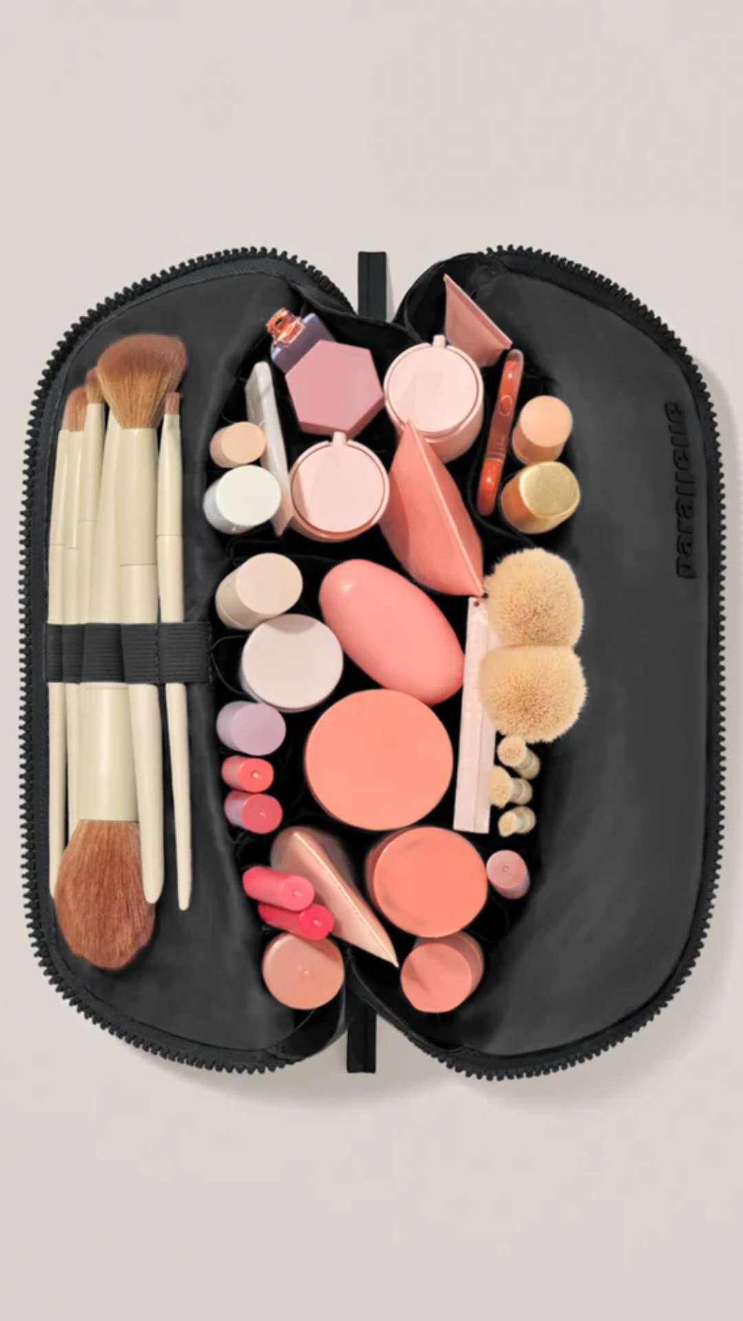 Parallelle Medium Traveller in Onyx