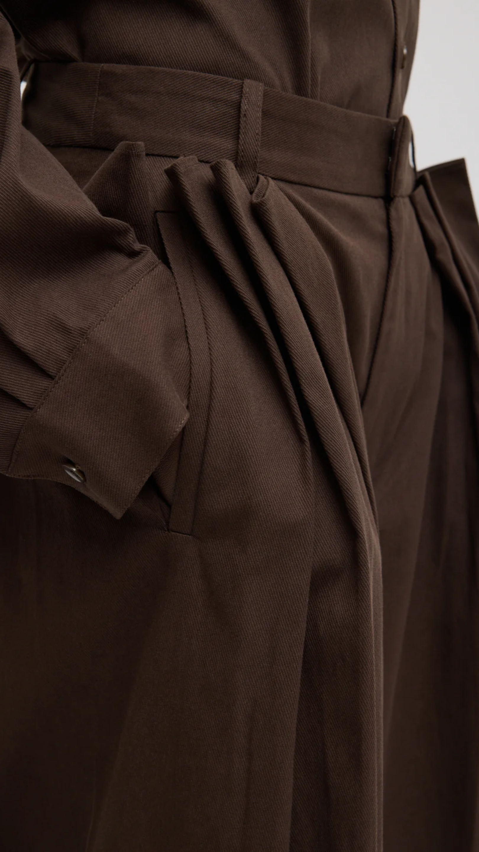 Tibi Luxe Spring Twill Tucked Pleated Wide Leg Trouser in Hickory Brown