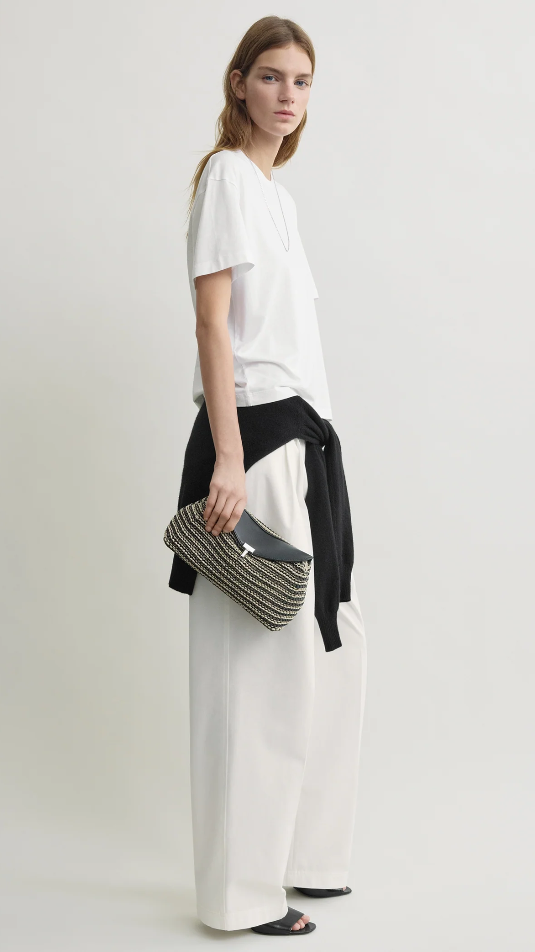 Toteme T-lock Woven-Leather Clutch in Black/Sand