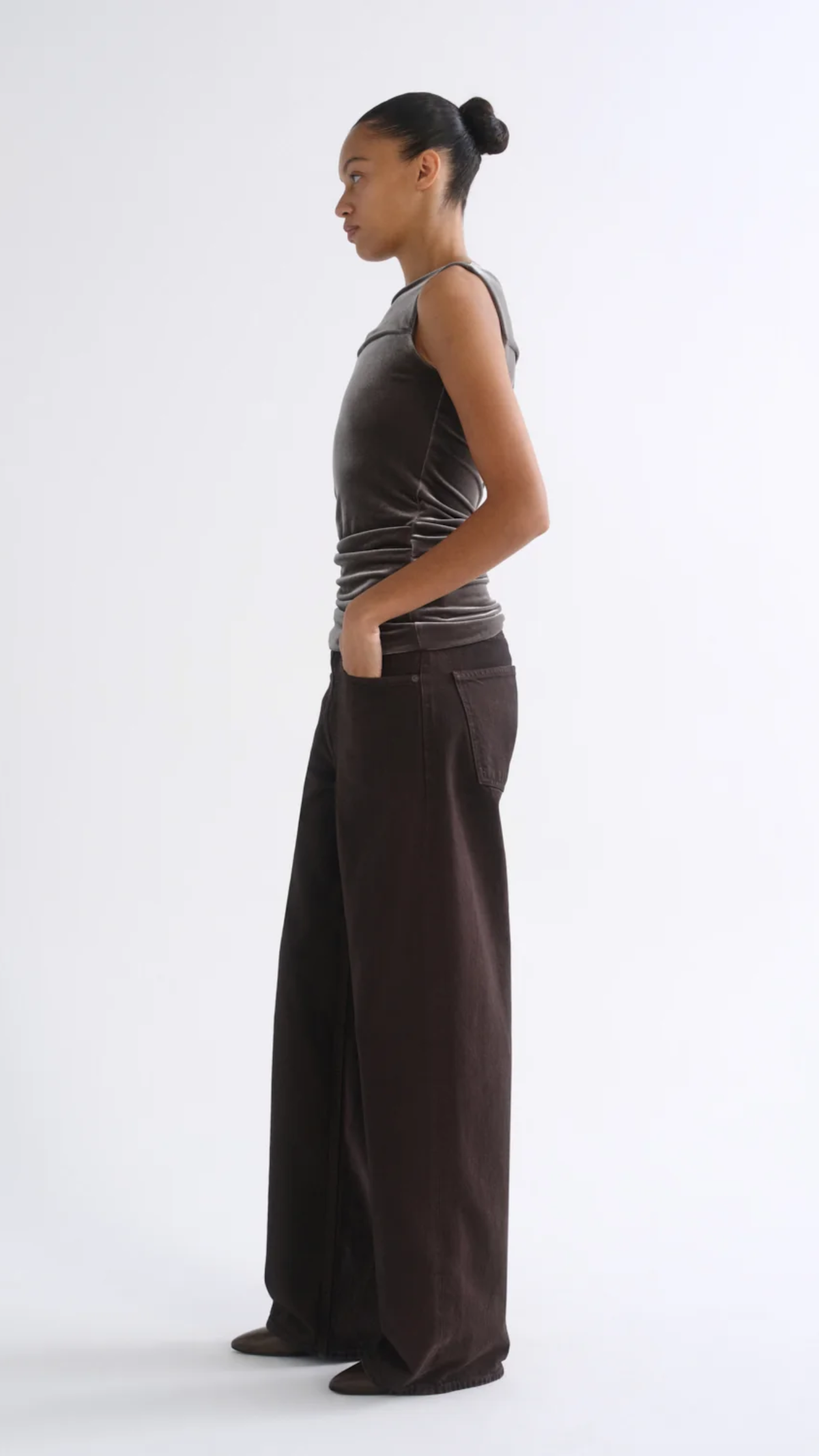 Agolde Arc 32" Jean in Deep Roast