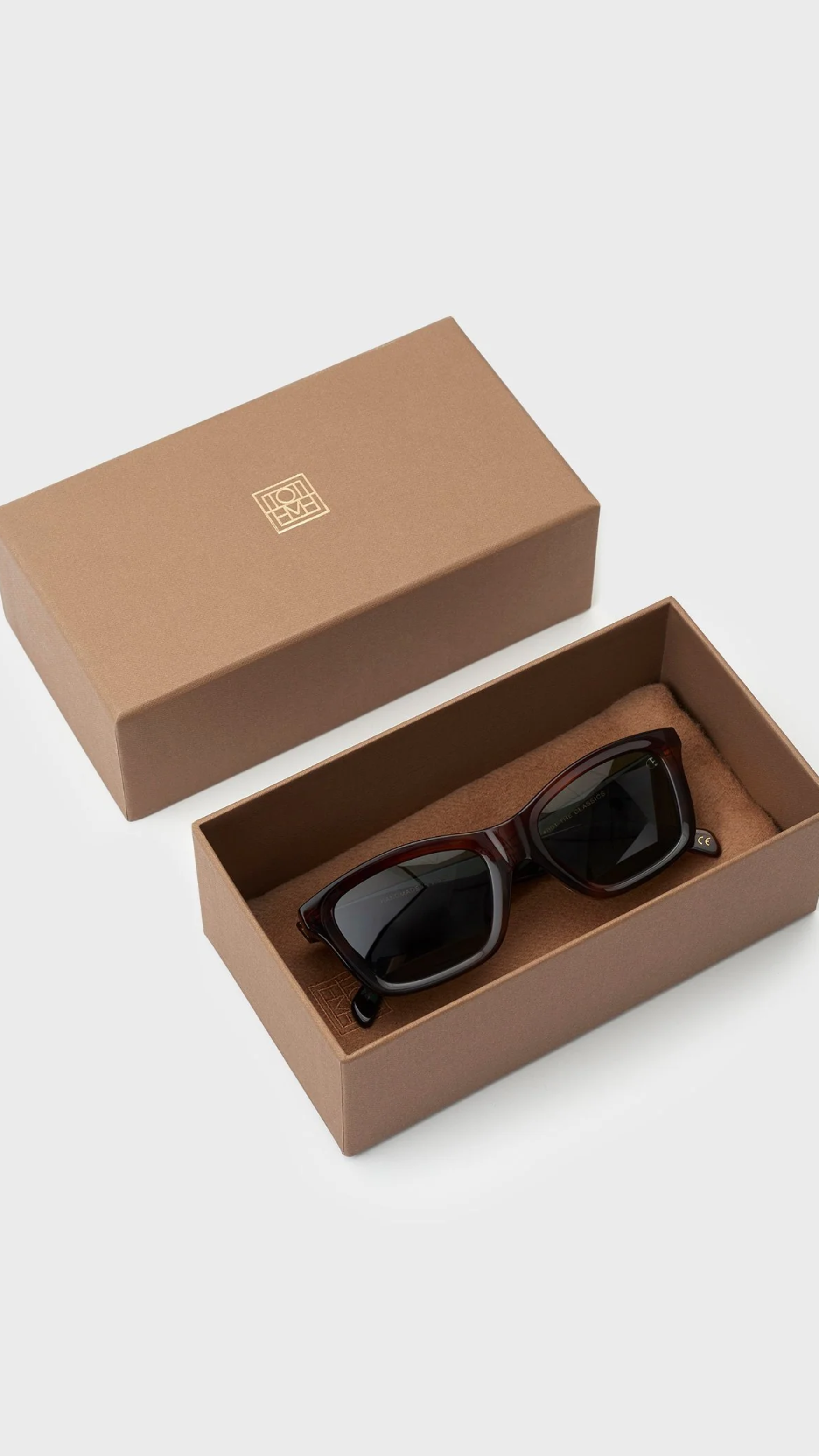 Toteme Classic Sunglasses in Havana