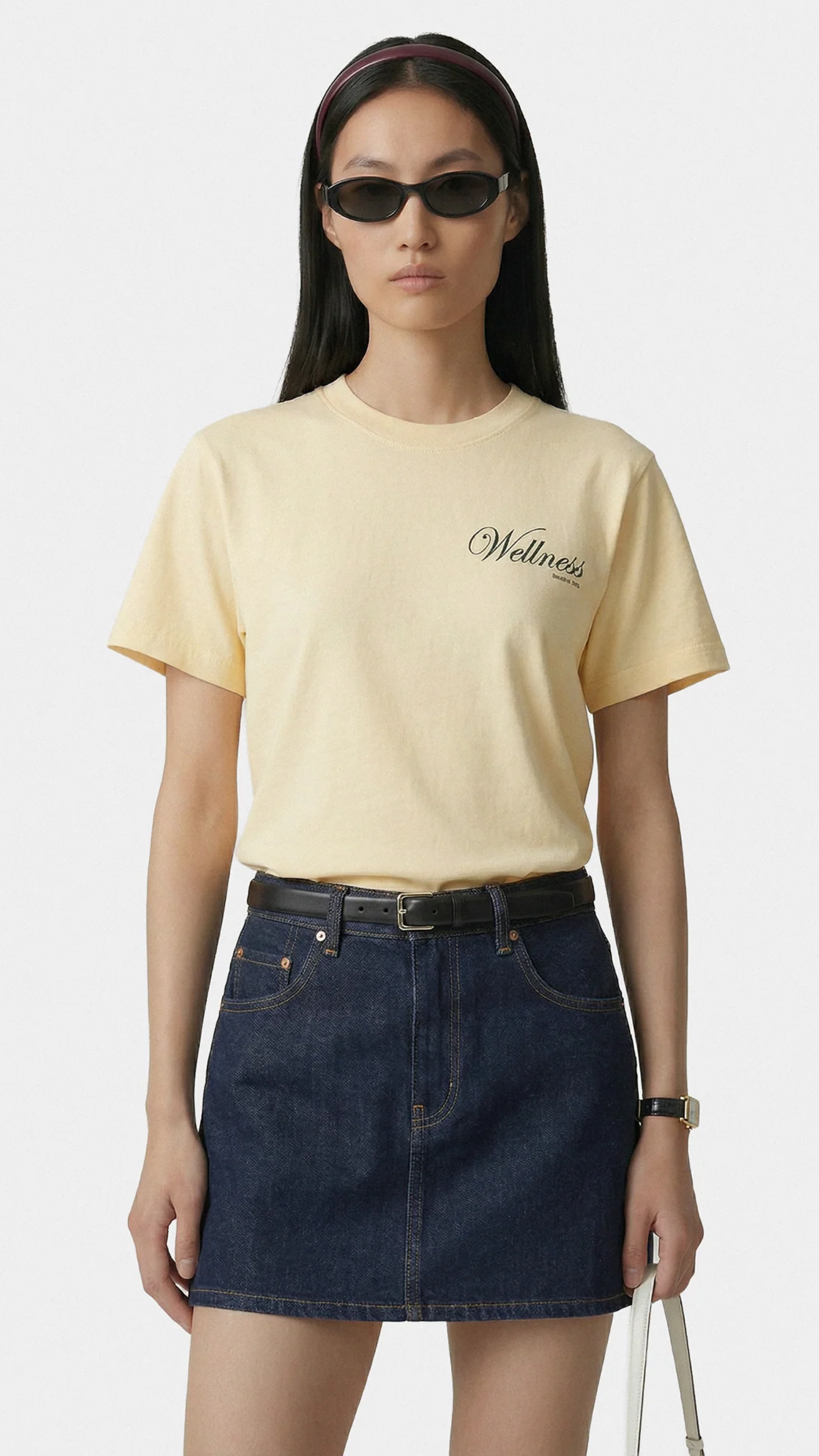 Sporty & Rich Avenue T-Shirt in Almond/Navy
