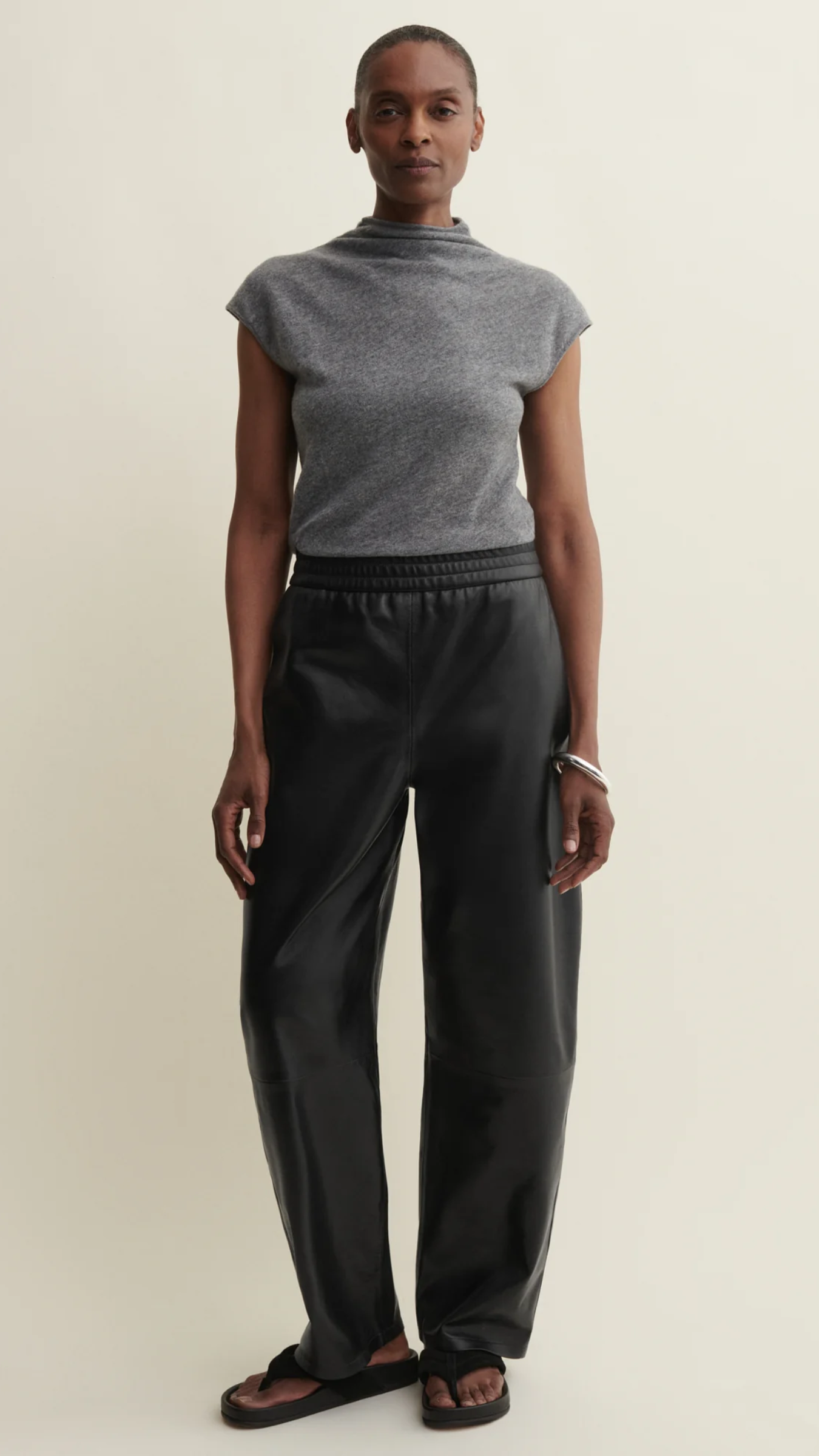 Arma Noa Leather Barrel Trousers in Black
