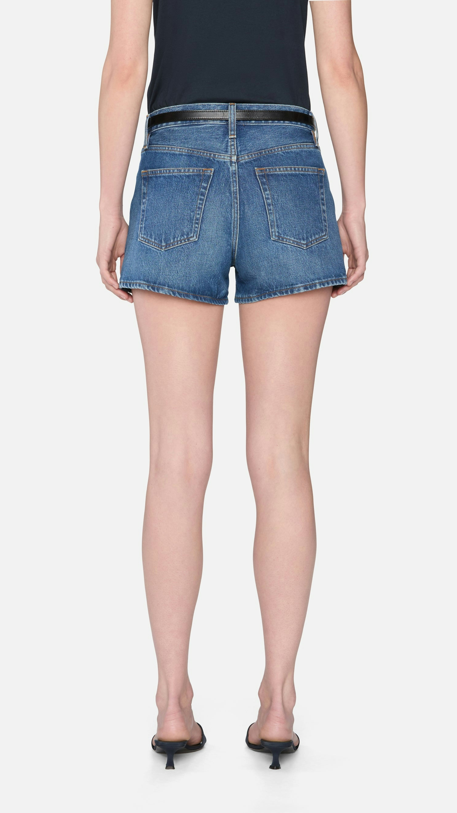 Frame The Hang Short in Overdrive