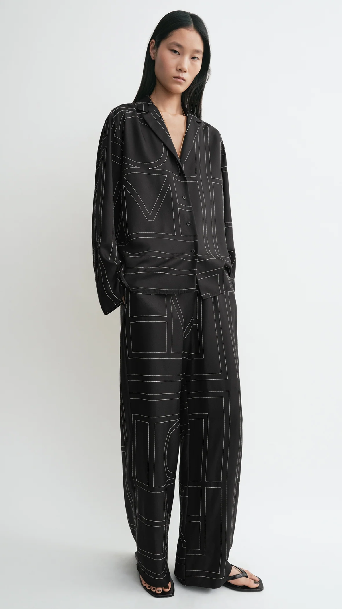Toteme Monogram Silk Pj Top in Black