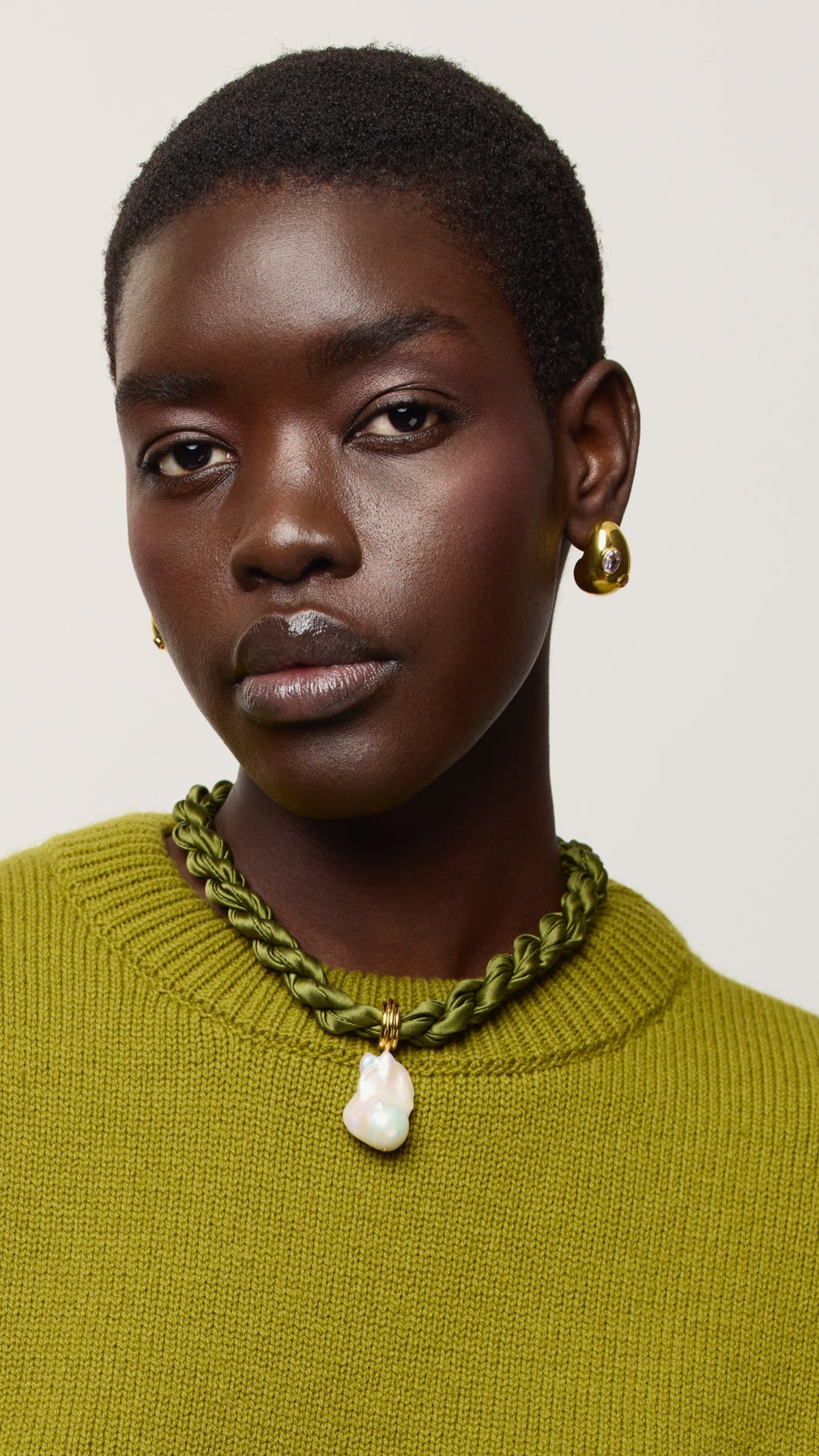 Lizzie Fortunato Woven Collar Necklace in Olive Branch
