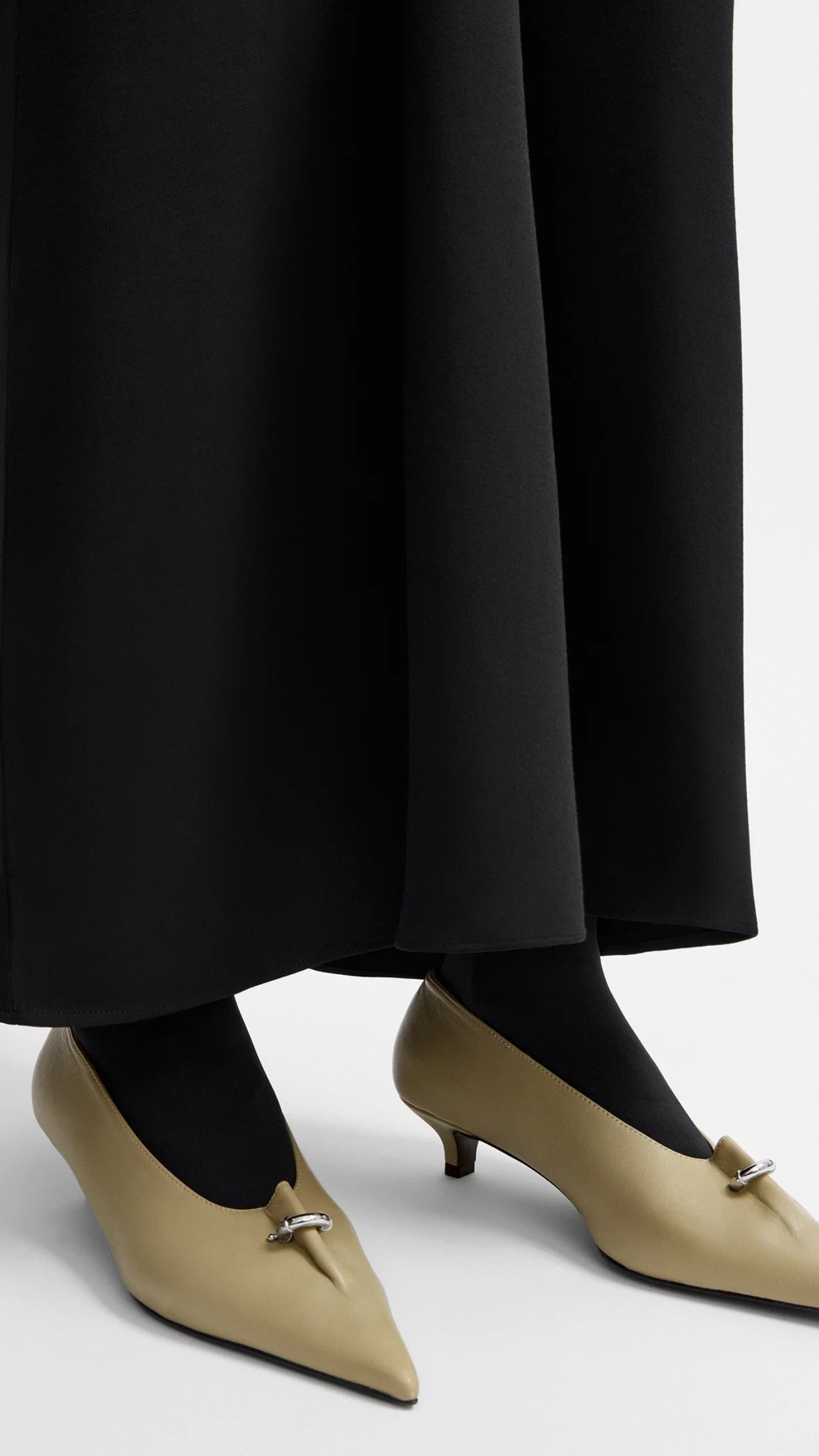 Toteme Pierced Nappa Pumps in Cashew