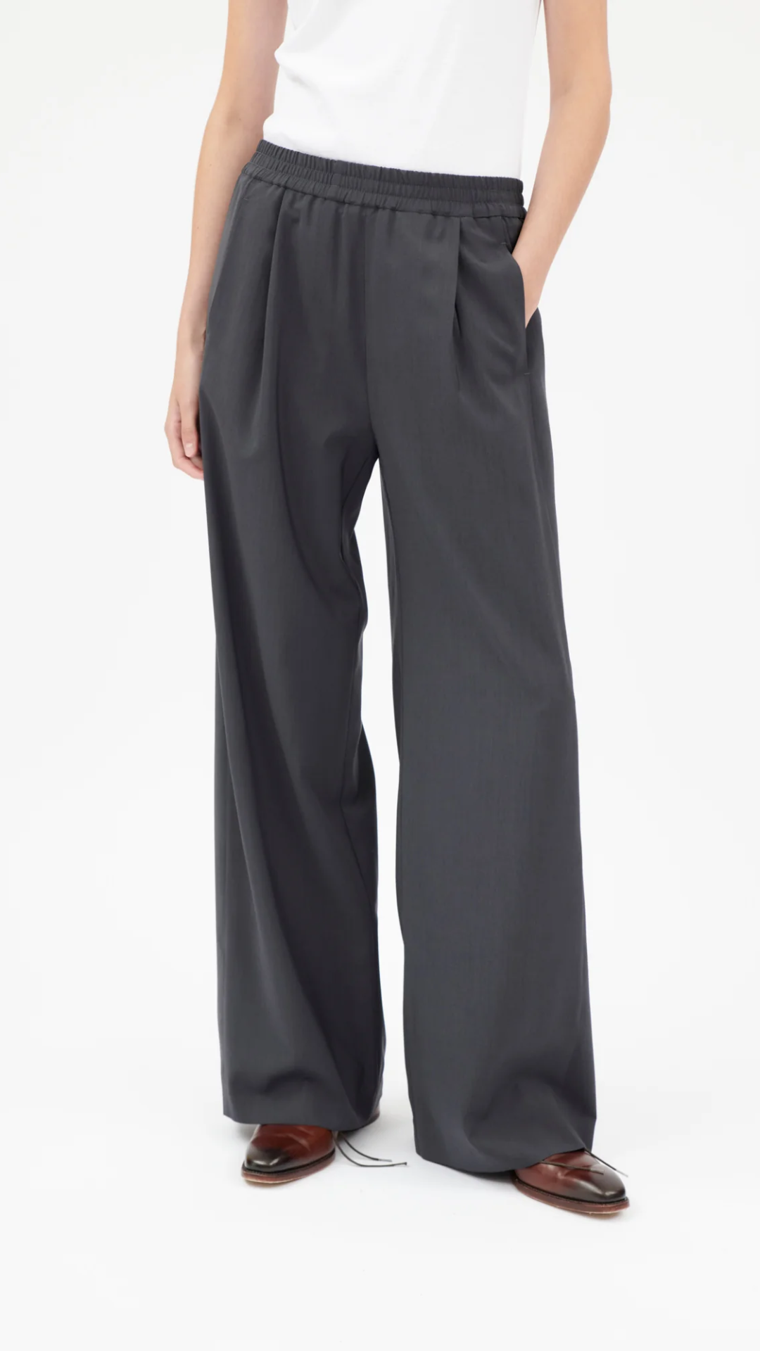 Odeeh Pull On Pant in Carbon