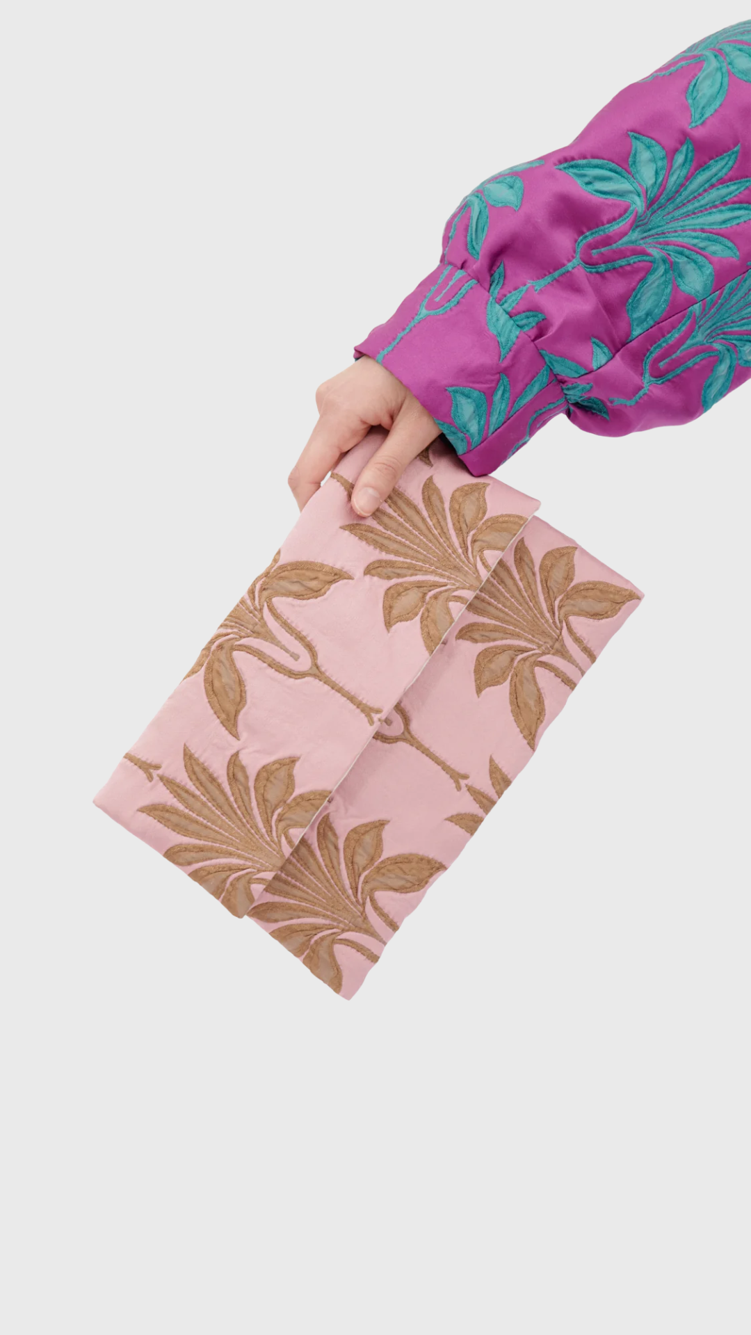 Odeeh Pattern Satin Clutch