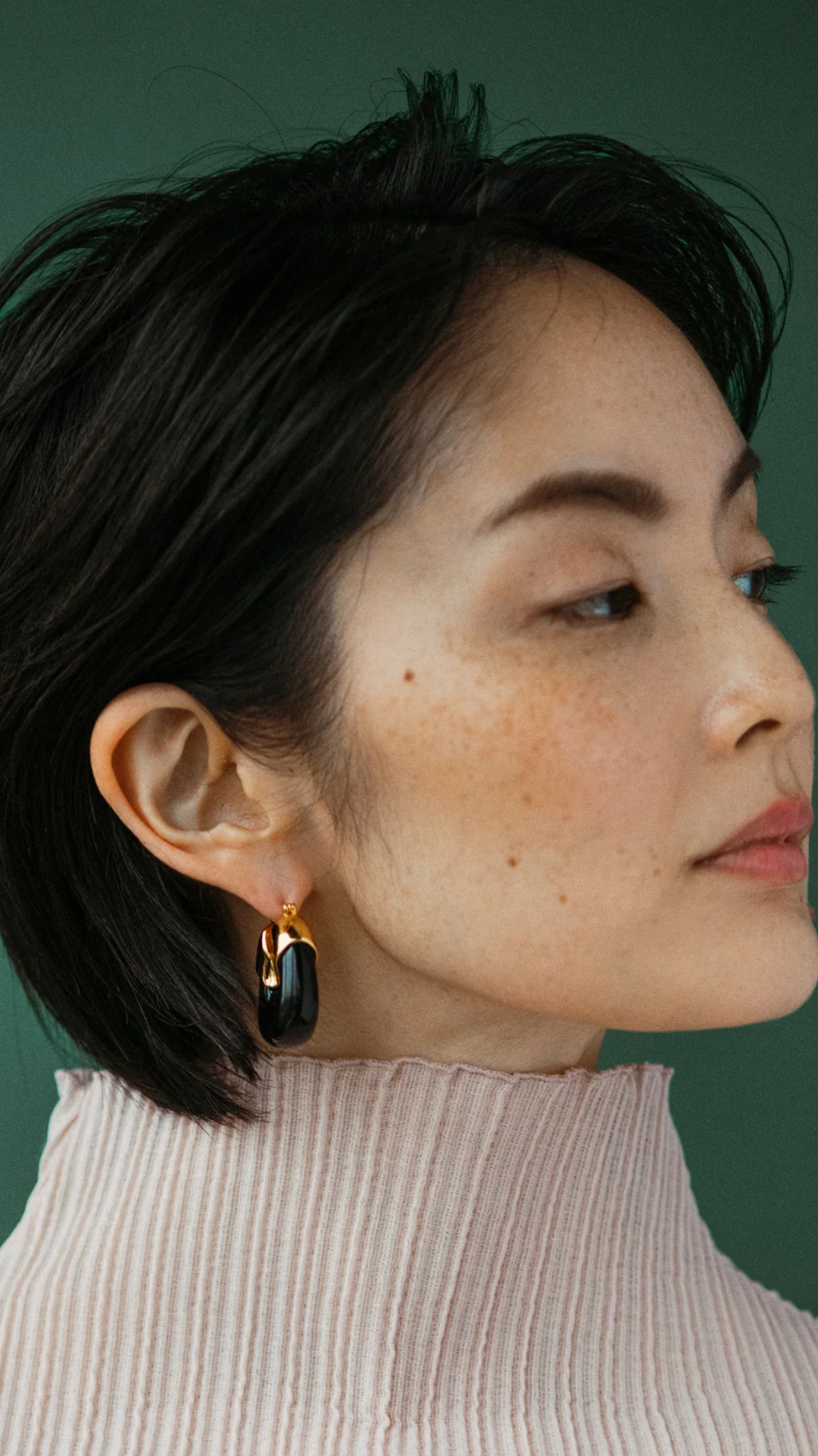 Lizzie Fortunato Organic Hoops in Midnight