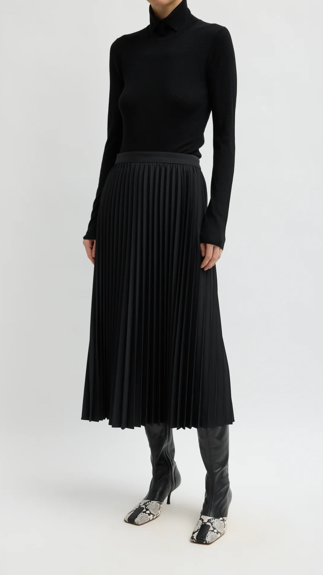 Tibi Tropical Wool Pleating Sunray Skirt in Black