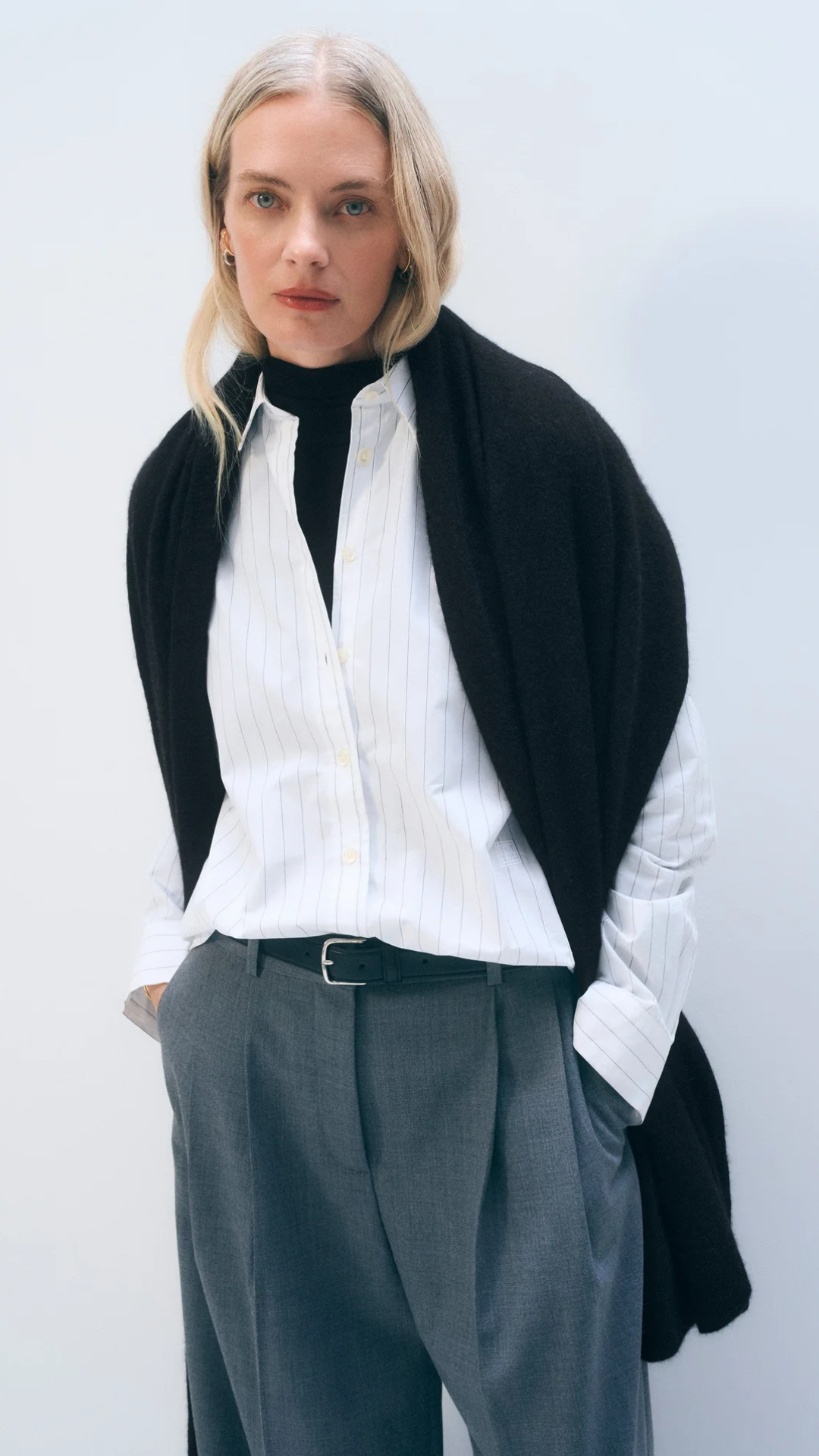 White + Warren Cashmere Travel Wrap