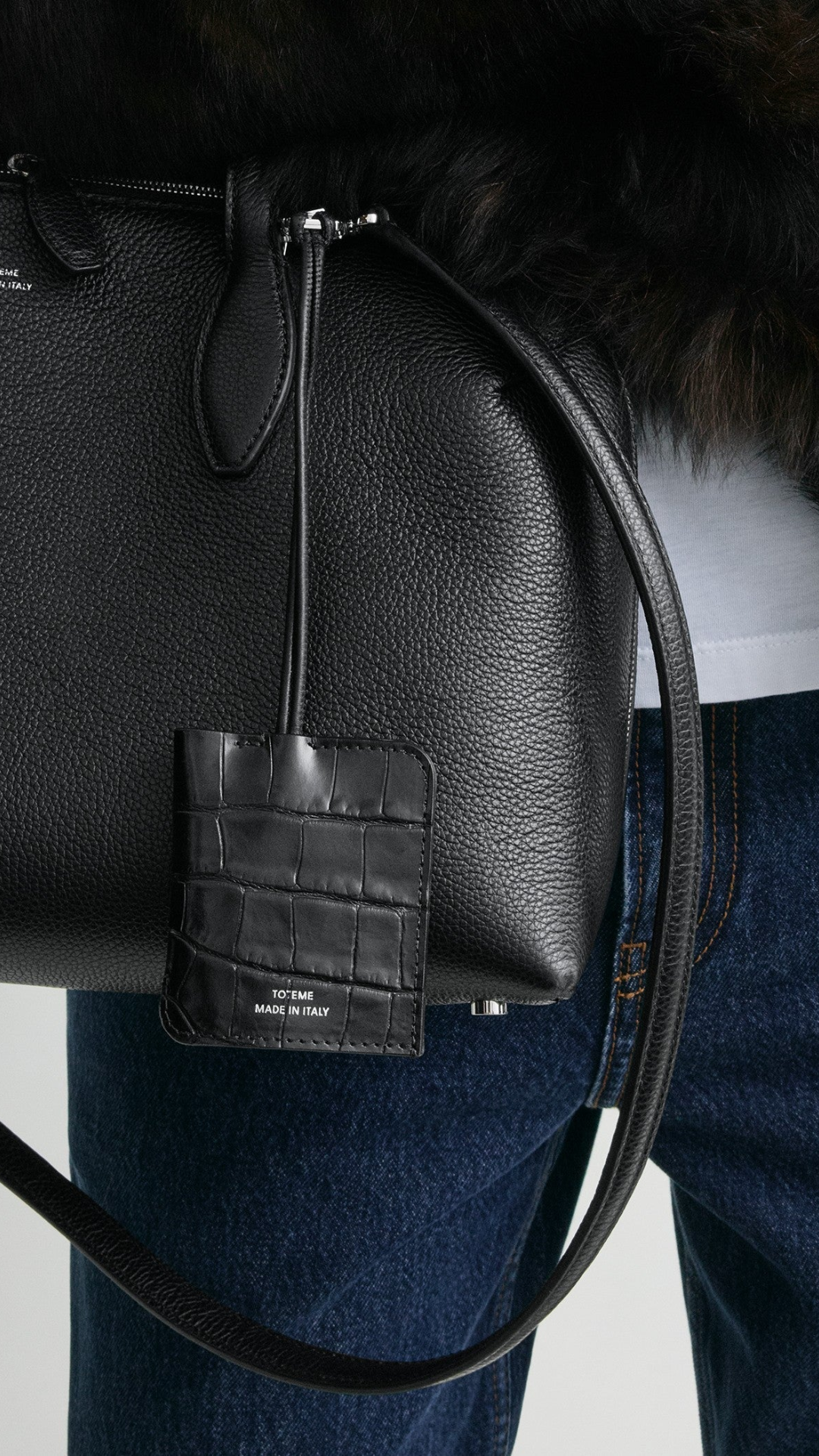 Toteme Croco Embossed Keyring in Black