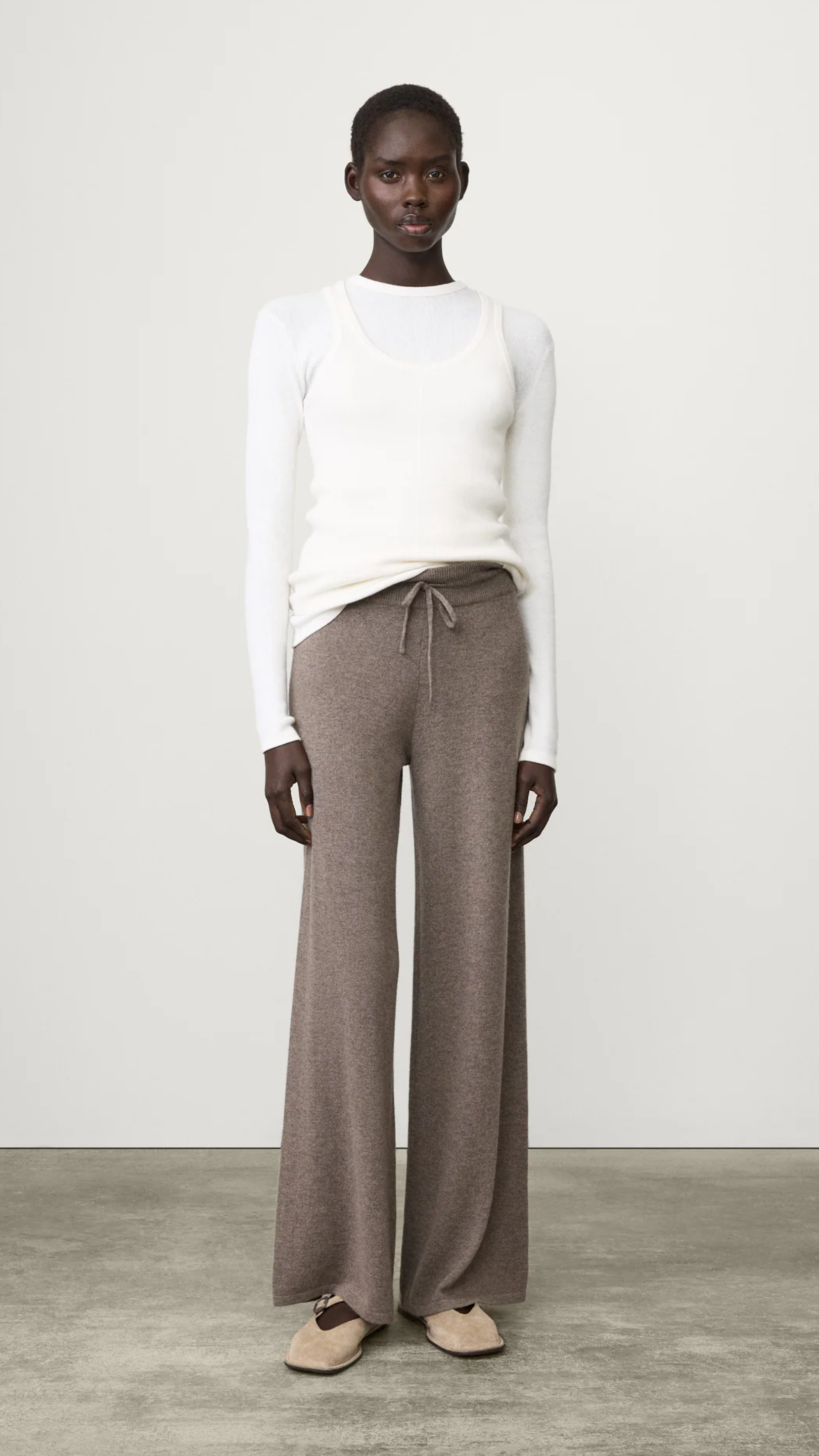 Lisa Yang Sofi Trousers in Truffle