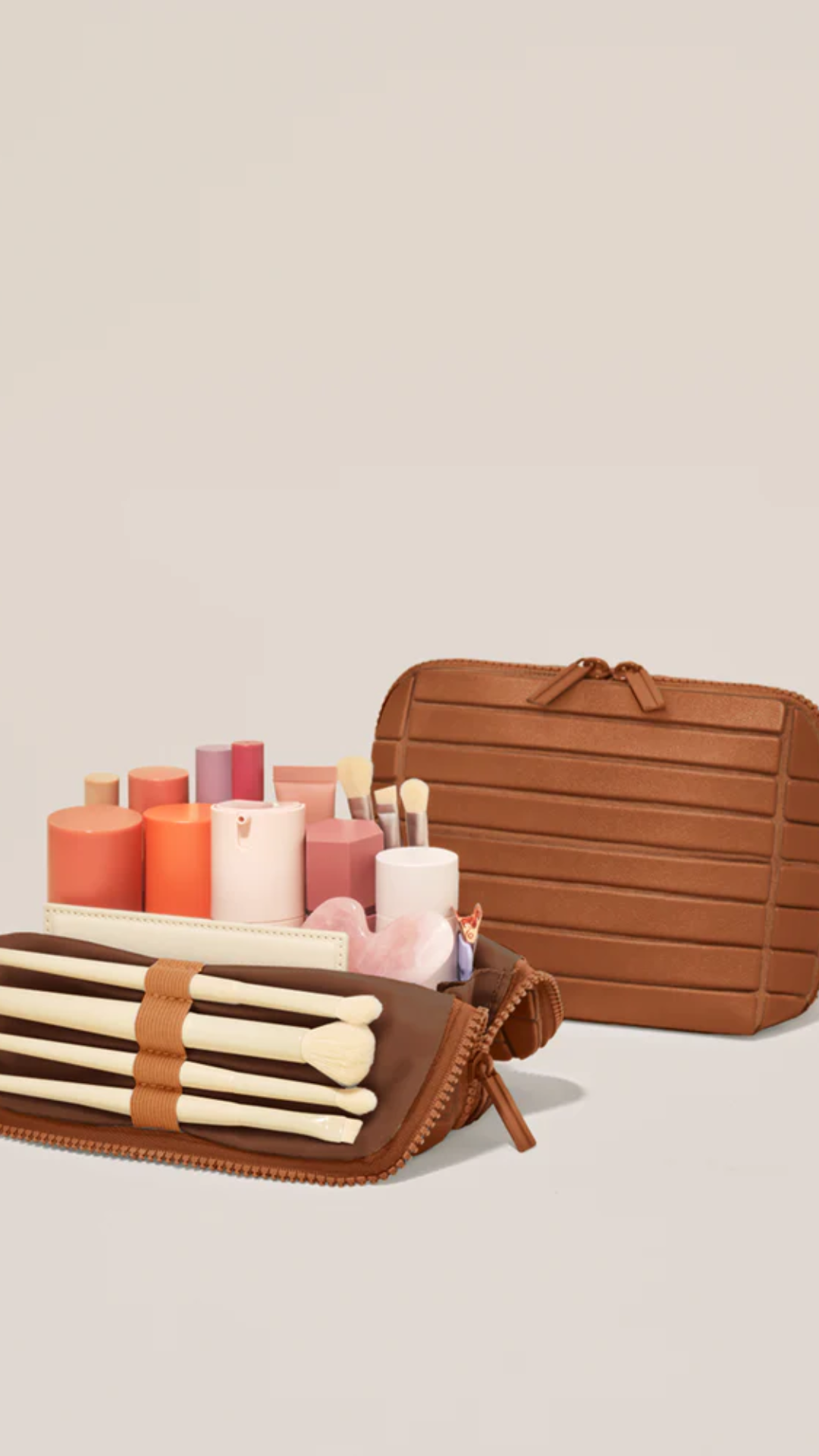 Parallelle The Small Traveller in Vicuna