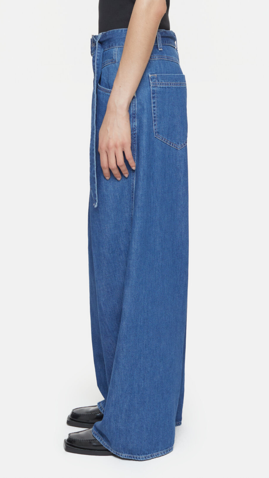CLOSED Baggy-X Jean