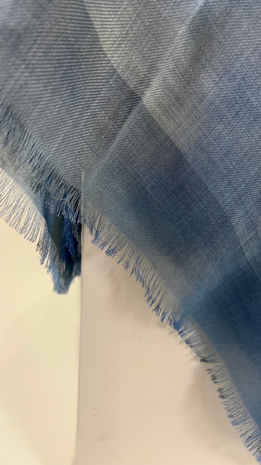 Alonpi Astridzu Square Scarf