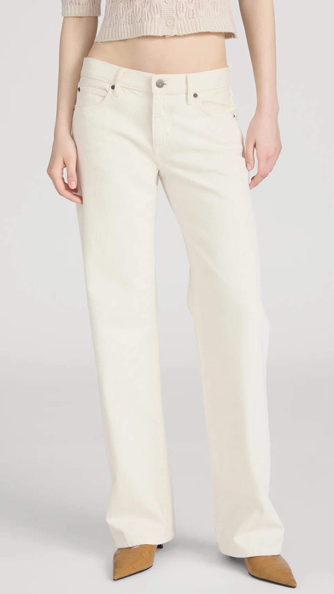 FRAME The Saturday Jean in Shell