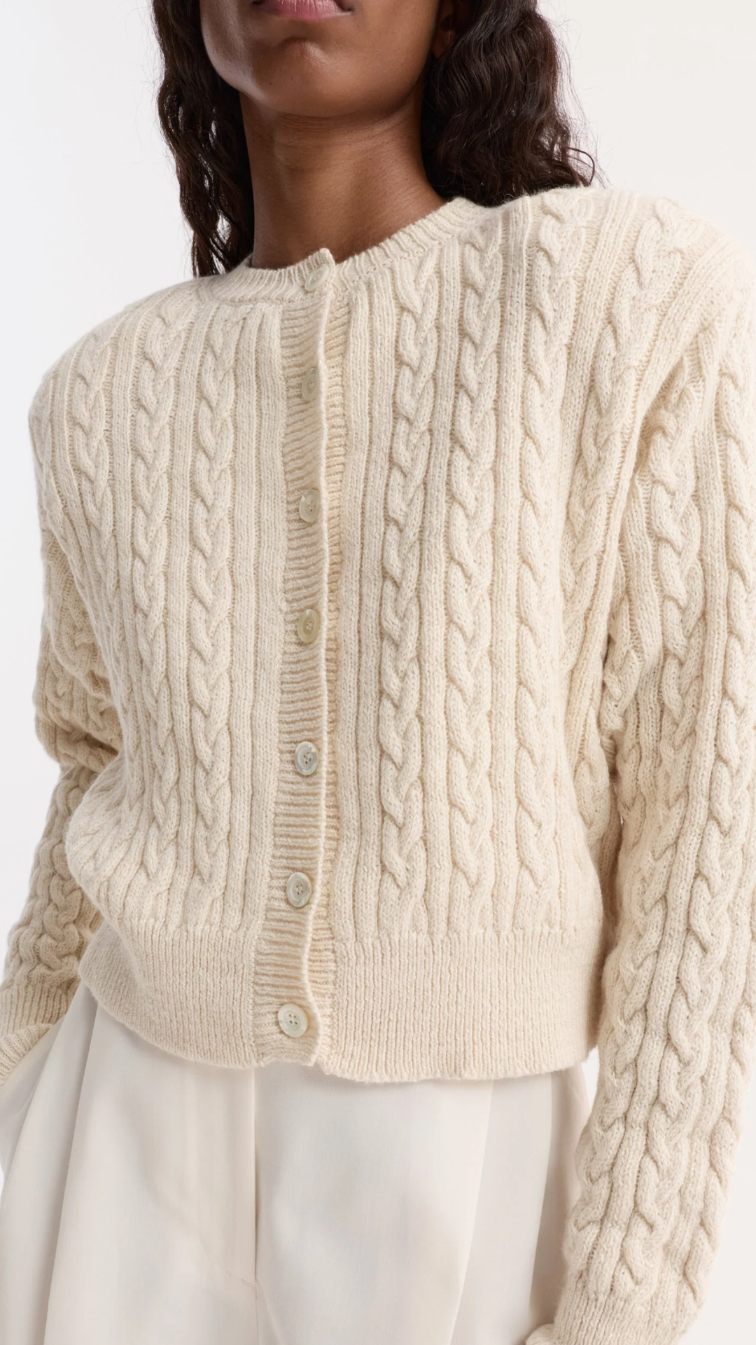 Róhe Fine Merino Cable Cardigan in Cream