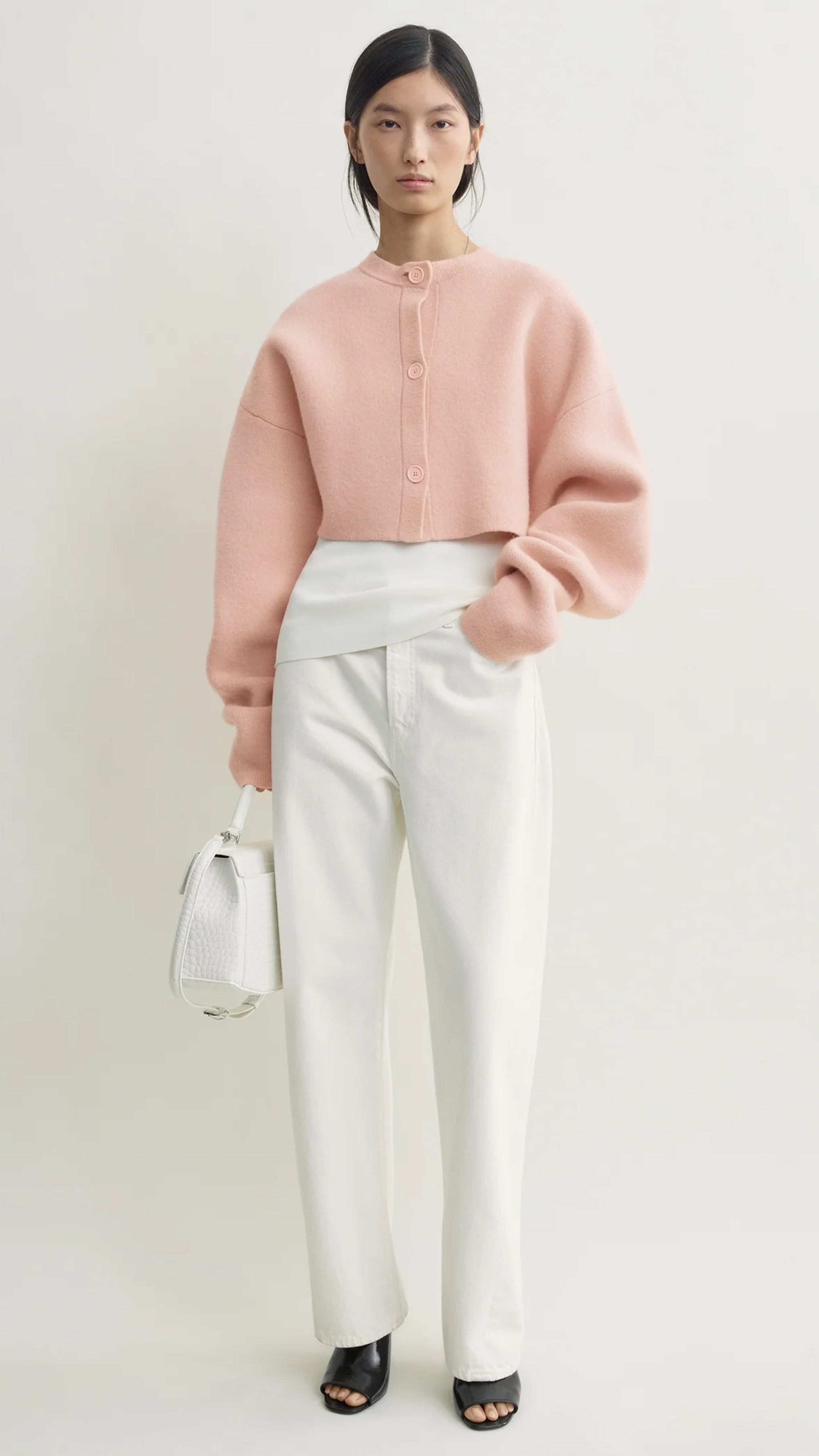 Toteme Cropped Oversized Cardigan in Flamingo