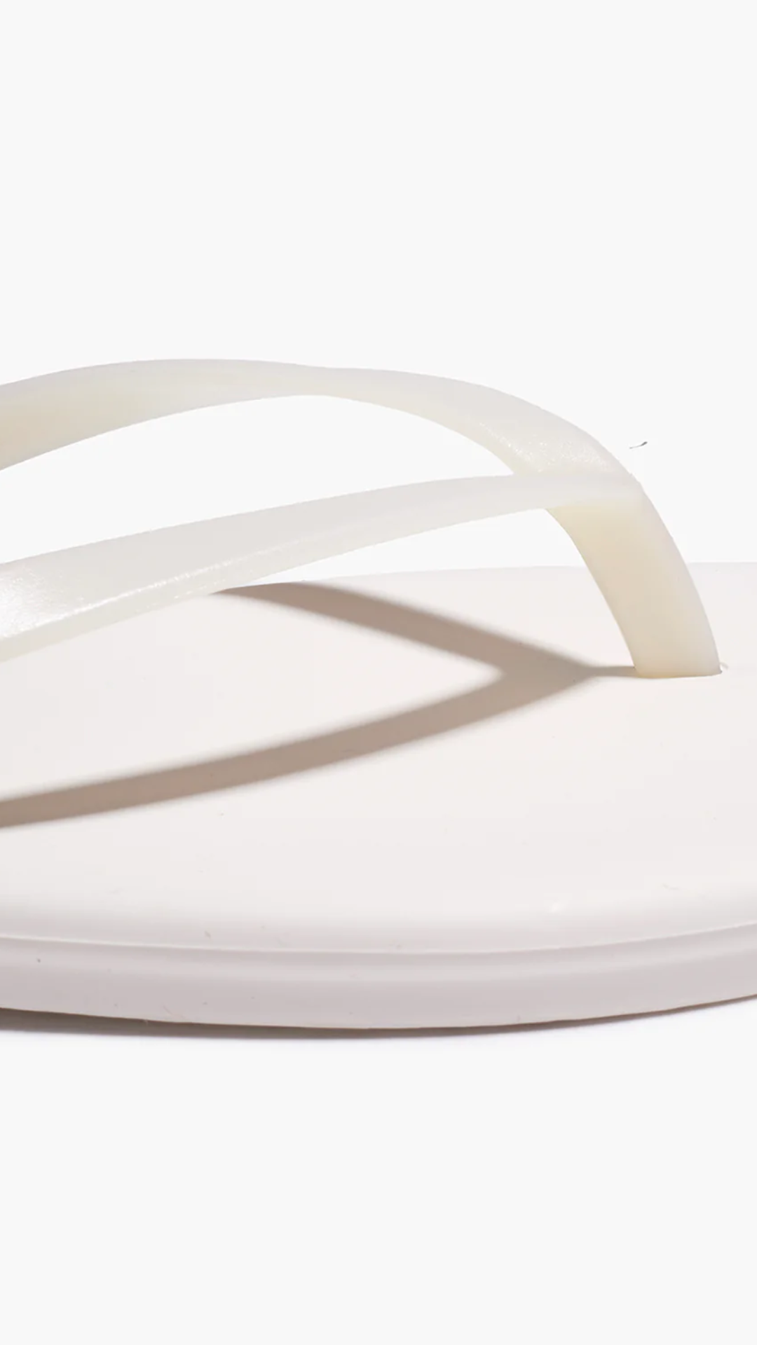 Tkees Aqua Lily Flip Flops in Coconut