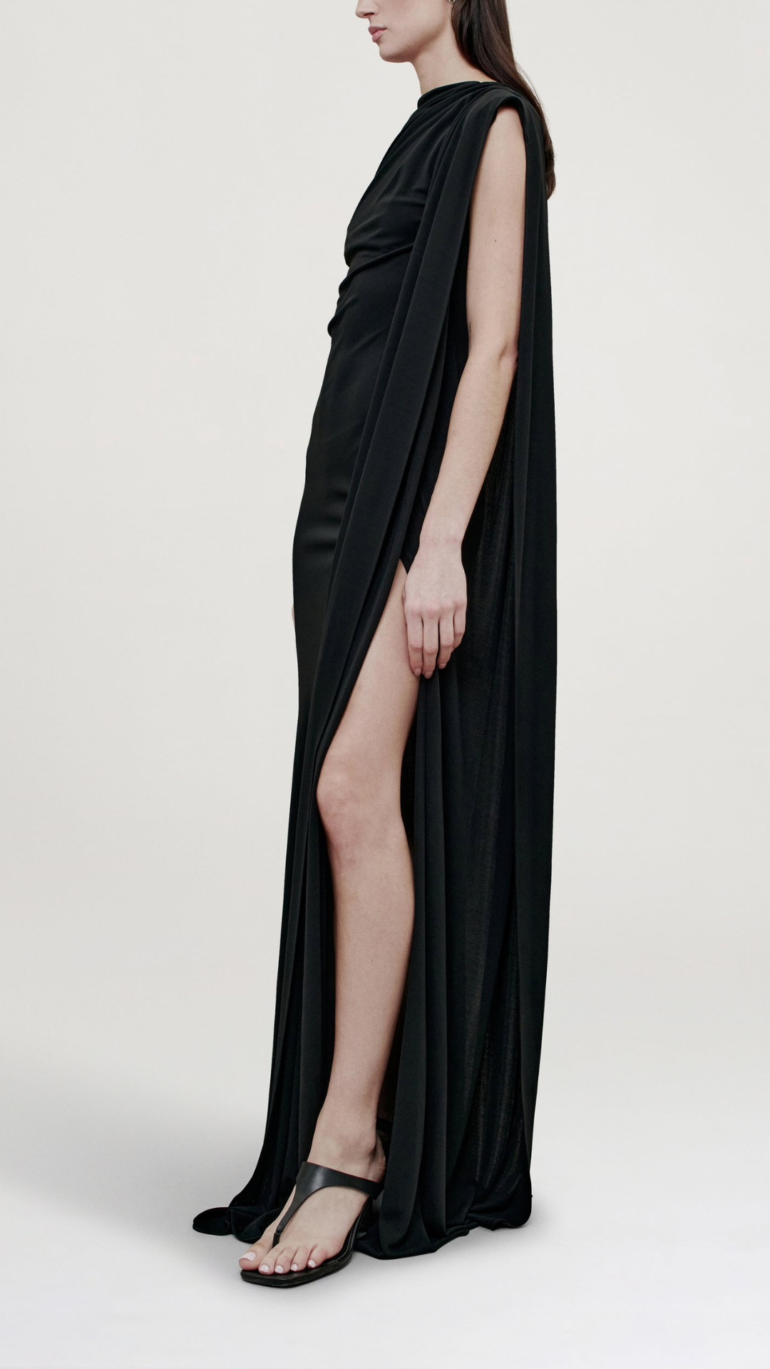 Kallmeyer Roma Gown in Black