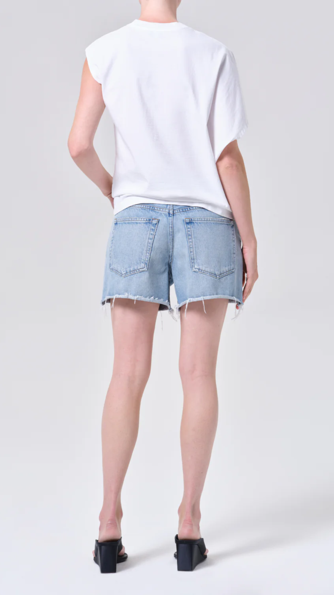 Agolde NYE Short in Post