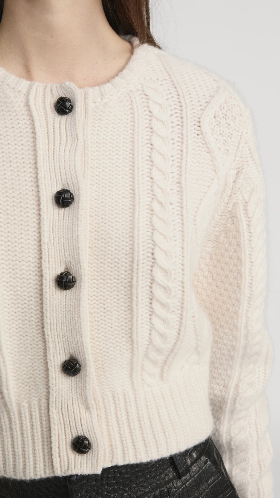 Frame The Cable Knit Cardi in Cream