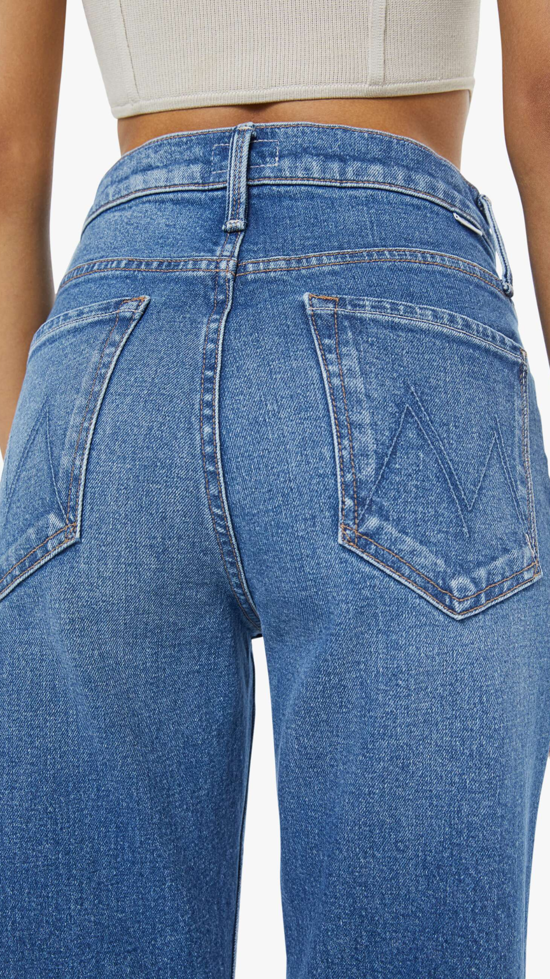 Mother Lil High Waisted Bookie Sneak Jean in Knick