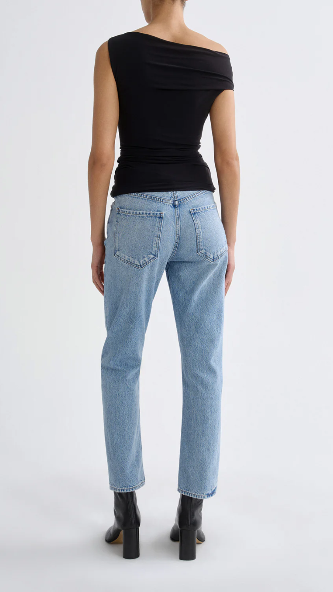 Agolde Riley High Rise Straight Crop Jean in Stream