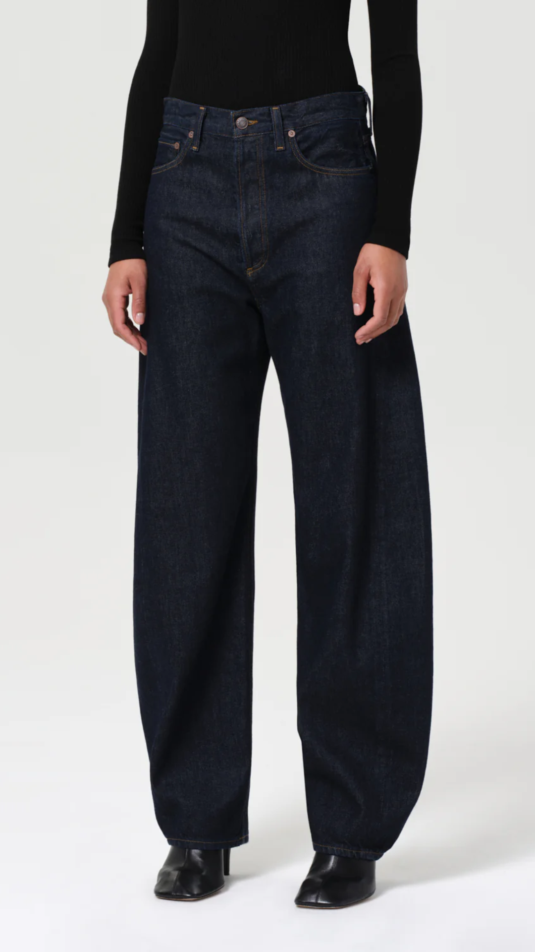 Agolde Luna High Rise Pieced Taper Jean in Rinse
