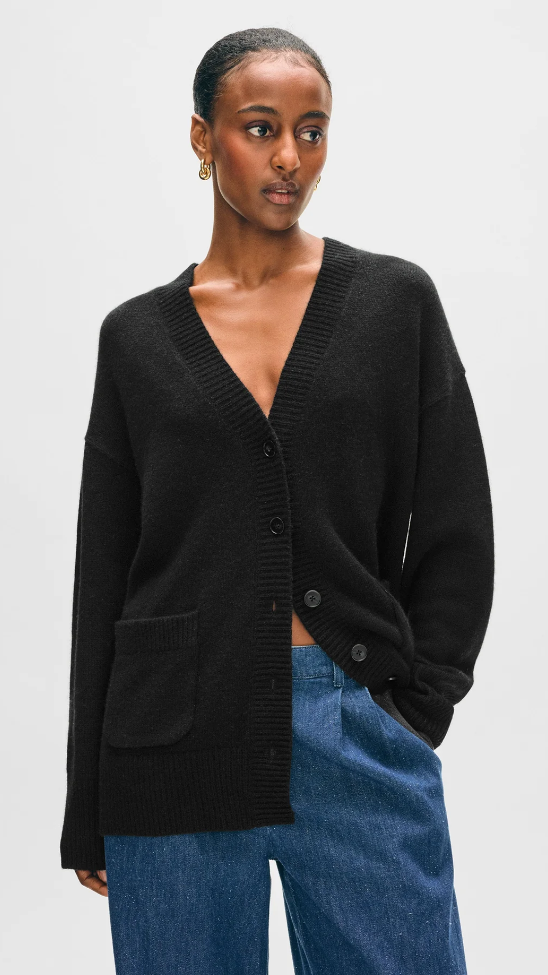 White + Warren Cashmere Luxe Pocket Cardigan in Black