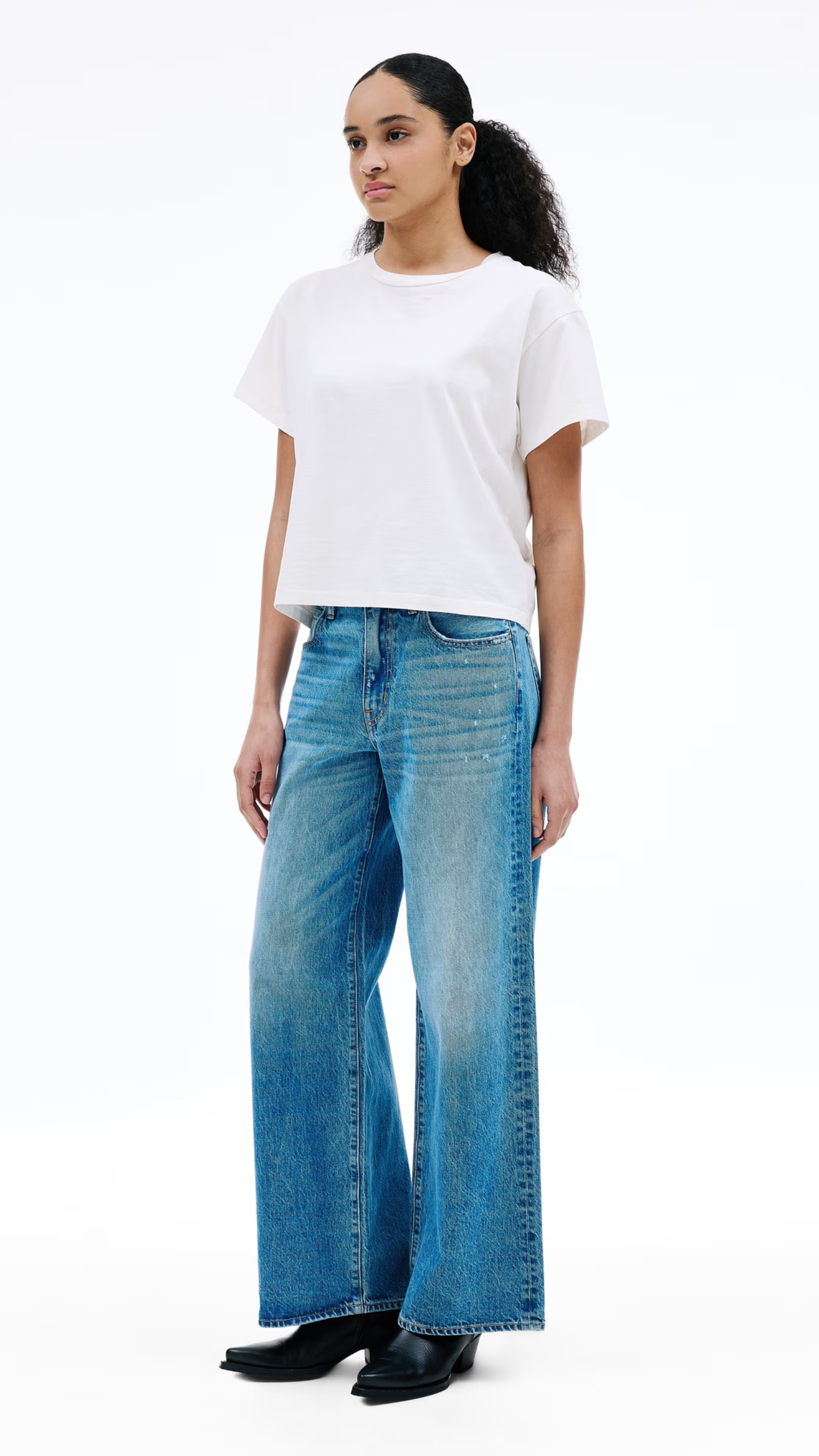 SLVRLAKE Selena Jean in Diamond In The Rough