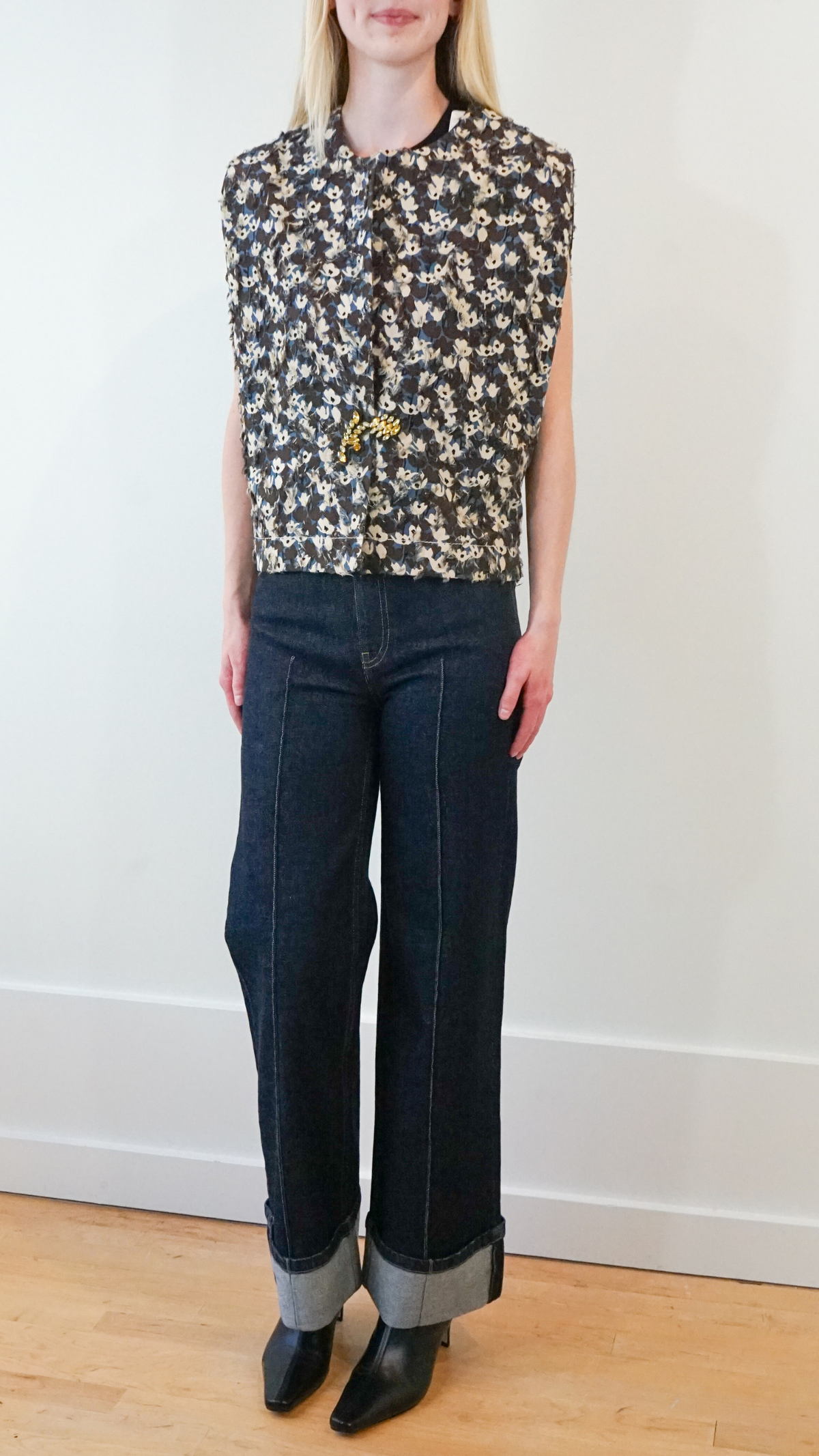 Odeeh Vest in Steel Blue