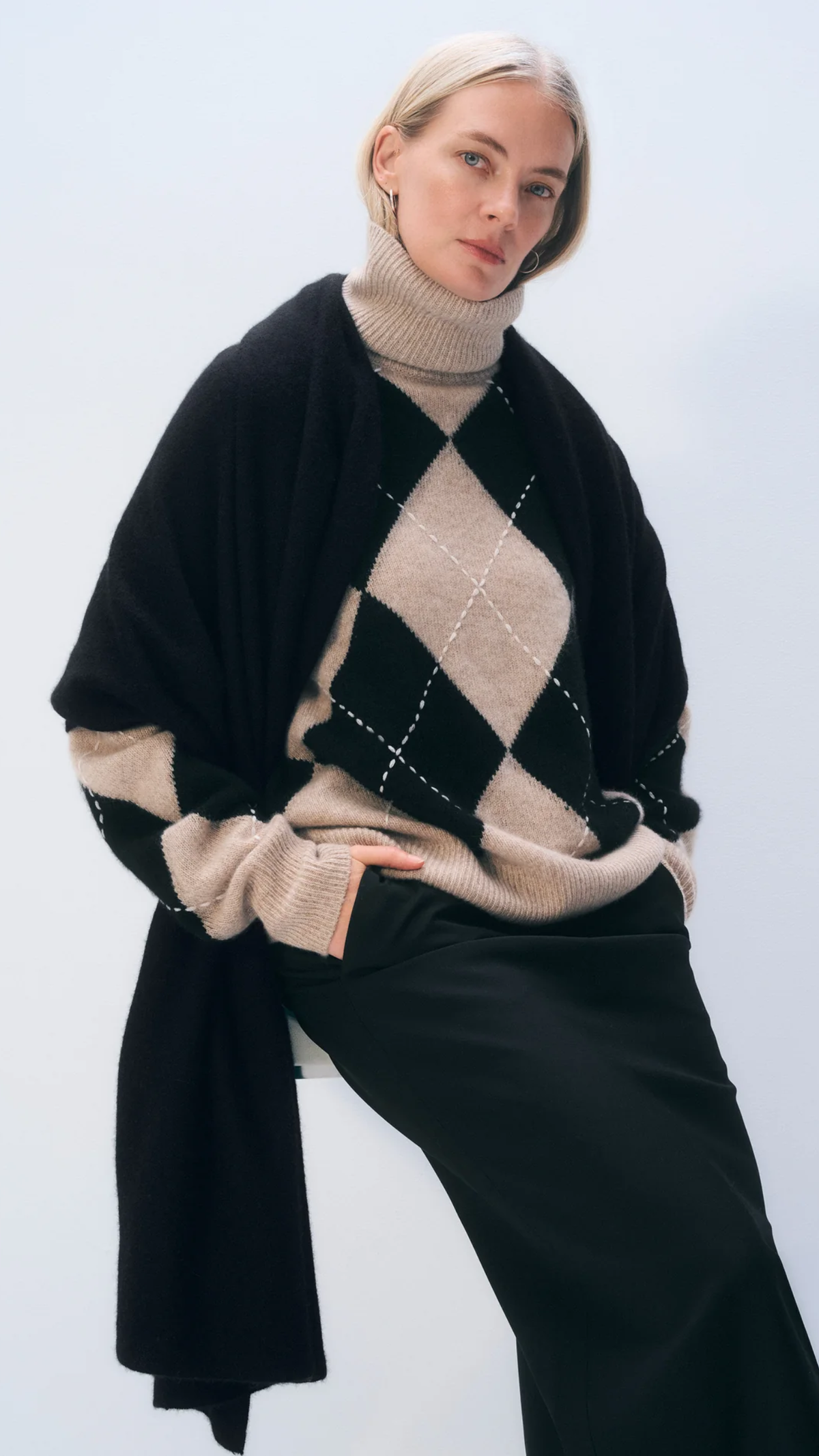 White + Warren Cashmere Travel Wrap