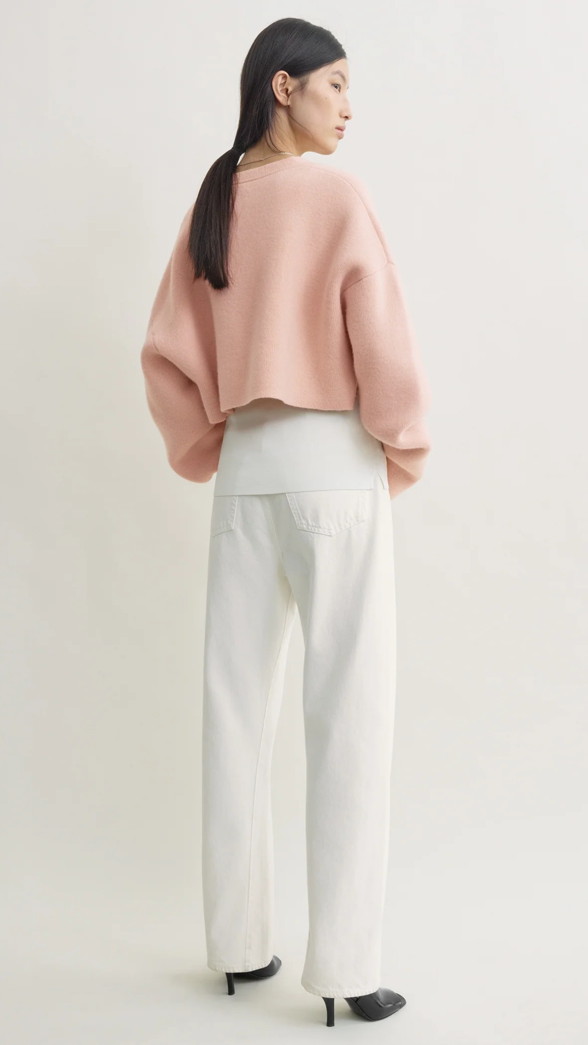 Toteme Cropped Oversized Cardigan in Flamingo