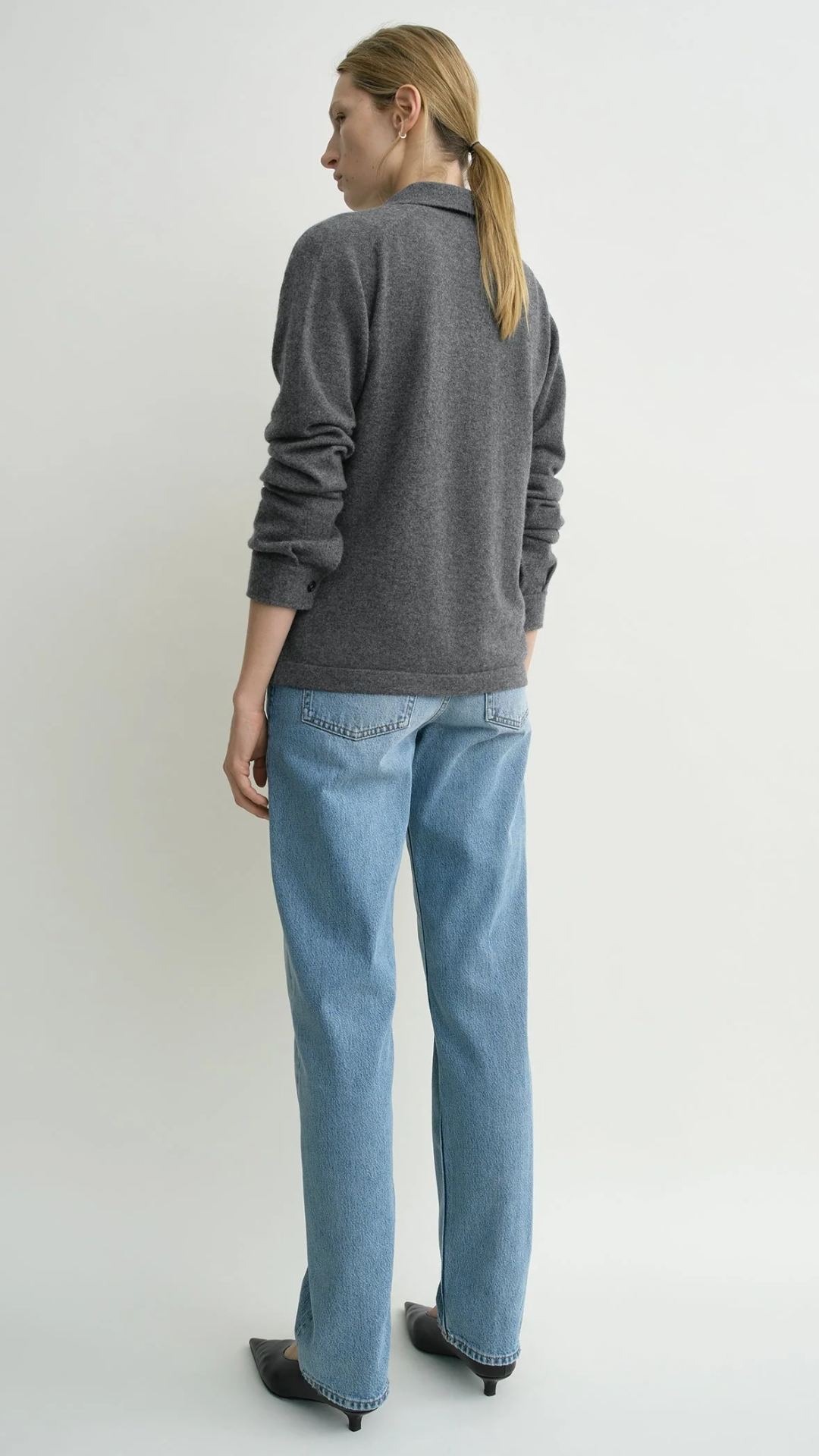 Toteme Raglan-Sleeve Cashmere Cardigan in Dark Grey Melange
