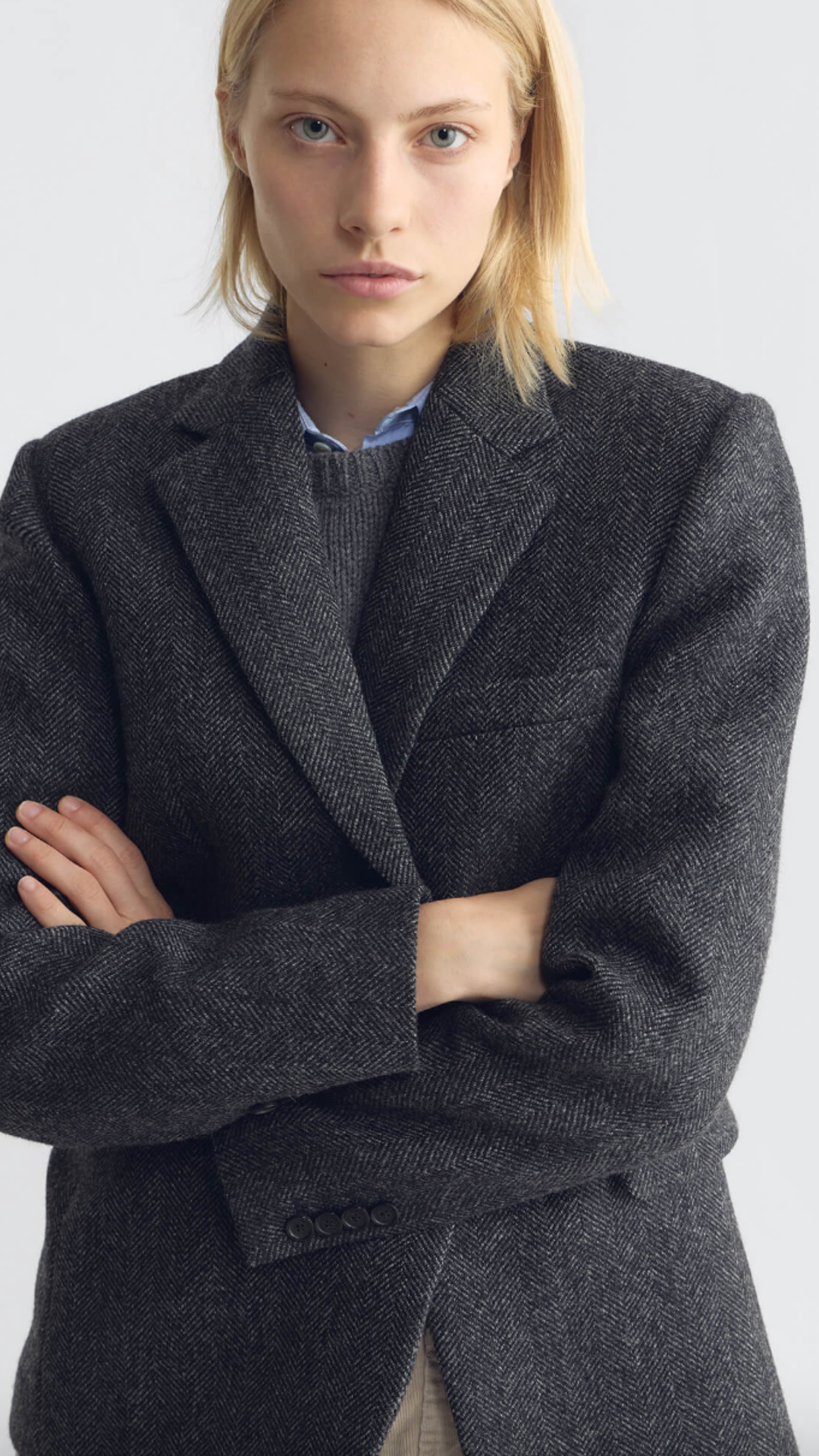 Nili Lotan Romain Boyfriend Jacket in Dark Charcoal Herringbone