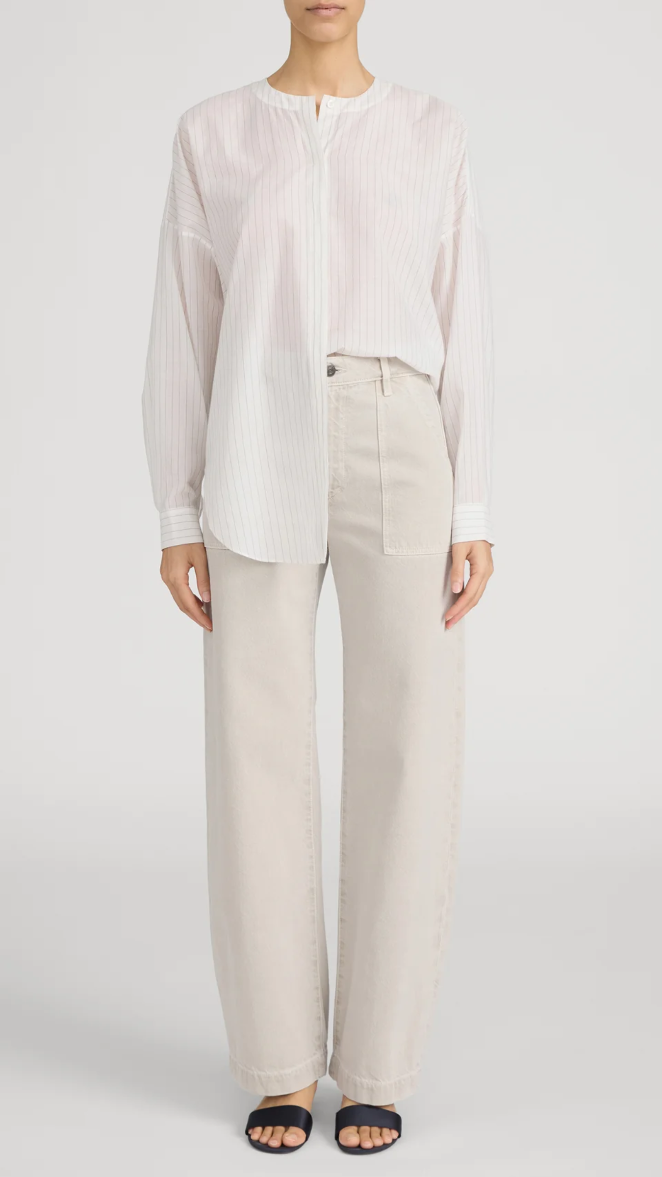 Frame The Bow Cargo Jean in Flax