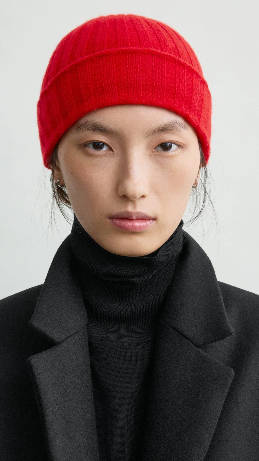 Toteme Cashmere Beanie in Poppy