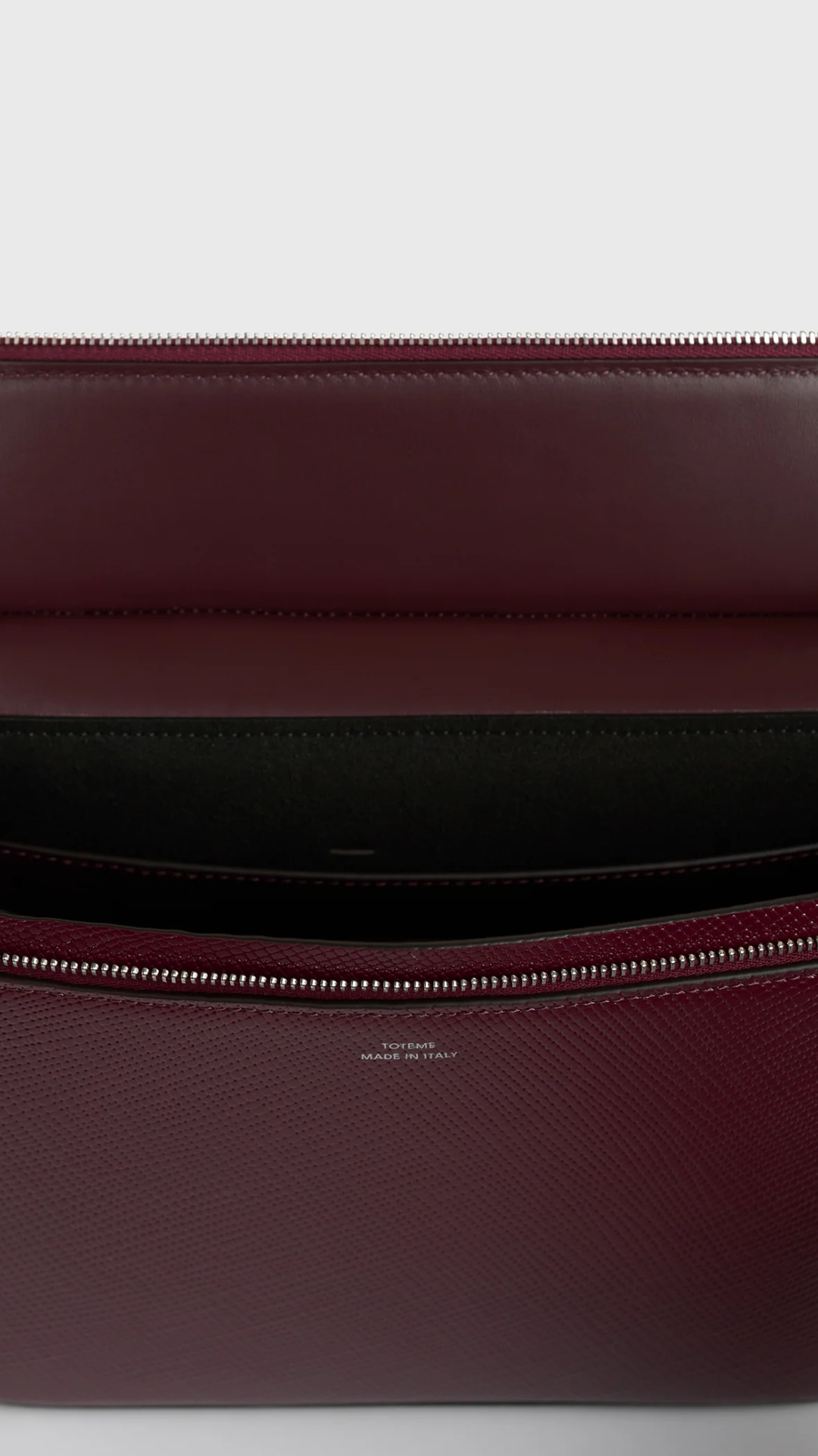 Toteme Clip Palmellato Patent Shoulder Bag in Cherry