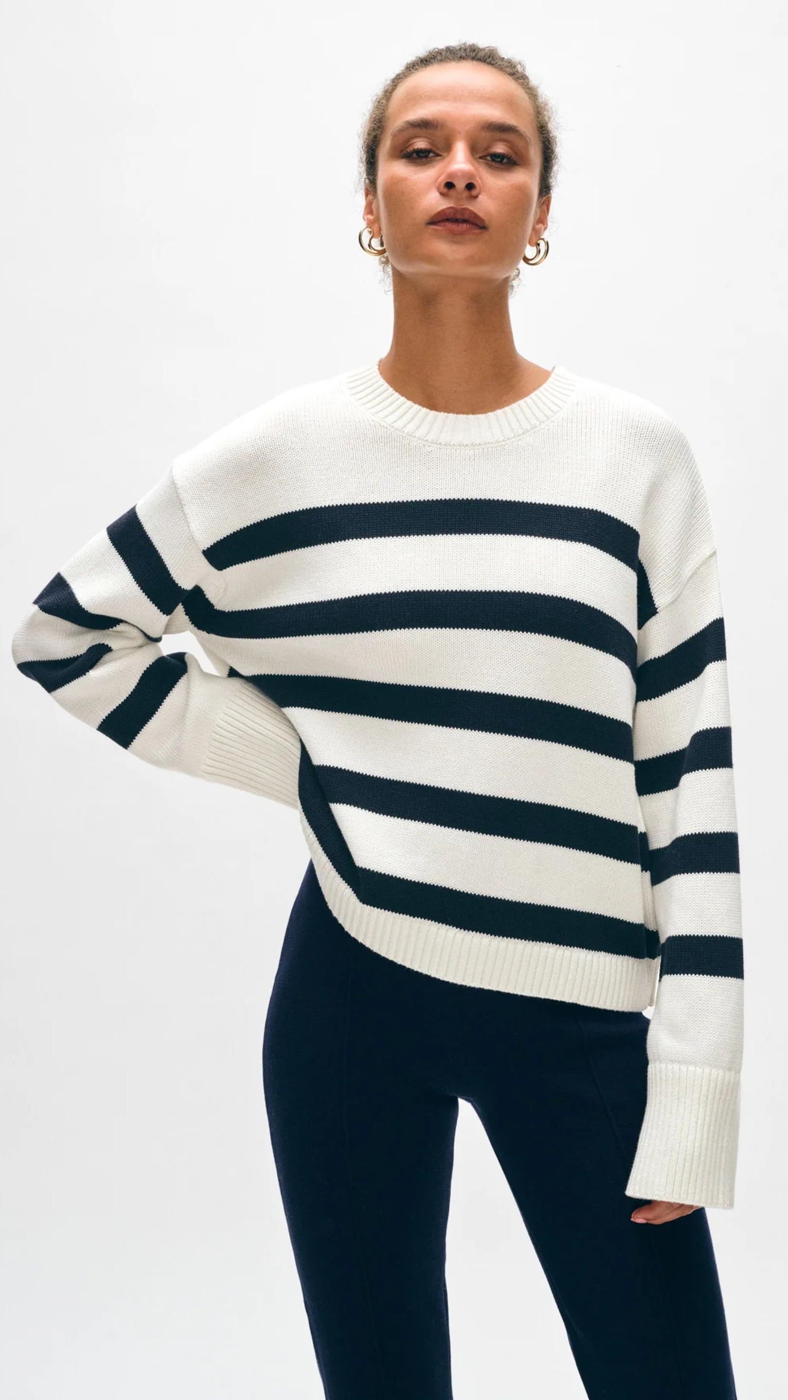 White + Warren Organic Cotton Easy Crewneck in Ivory Navy