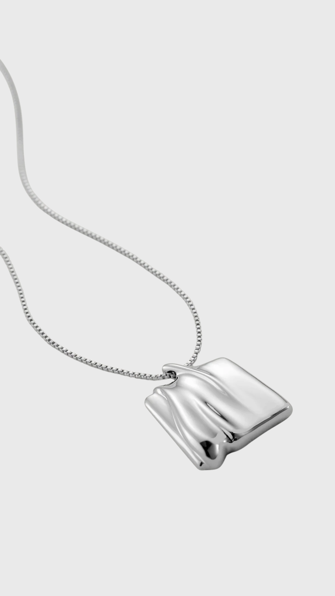 Jenny Bird Sundra Pendant Necklace in Silver