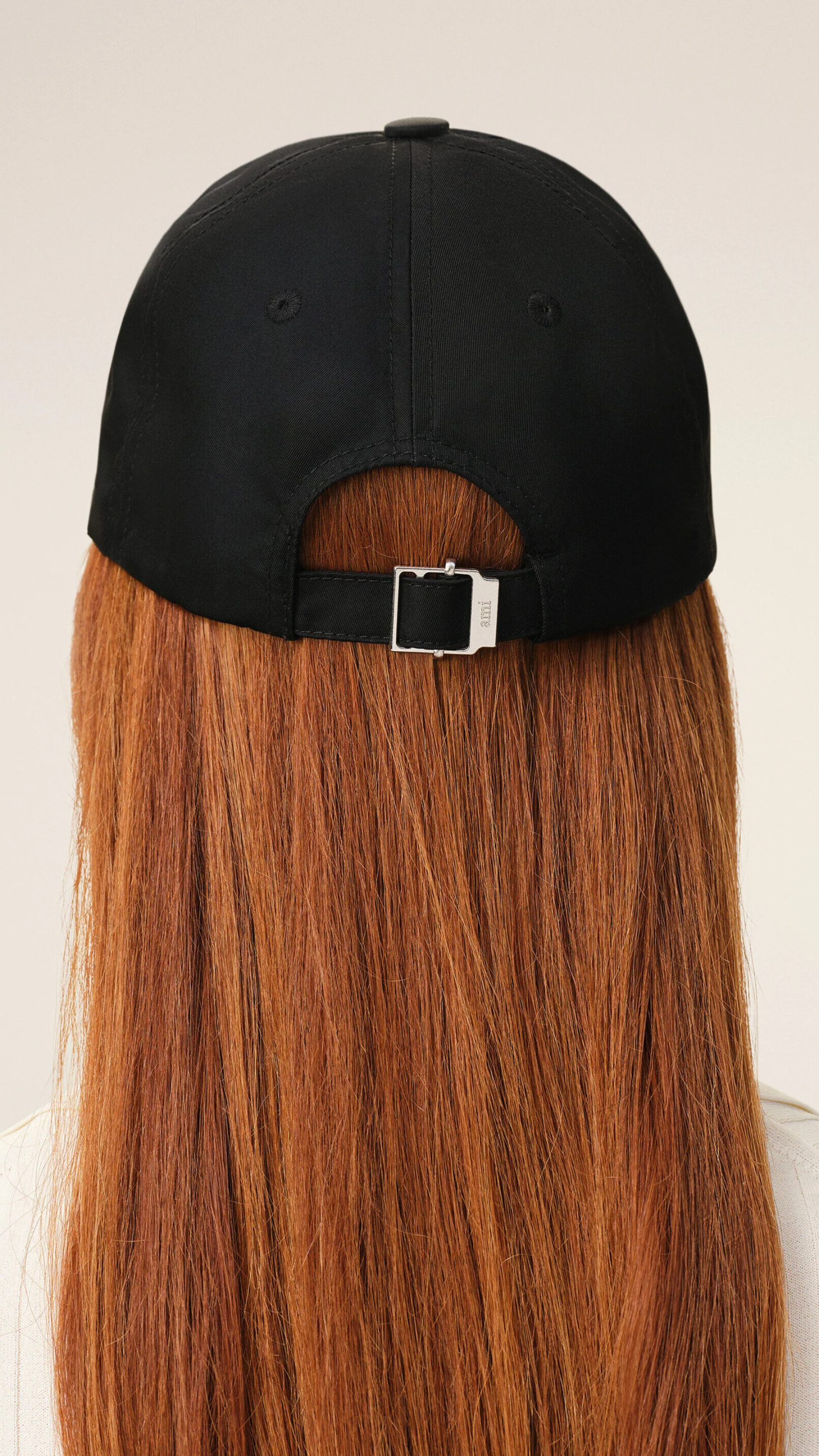 Ami De Coeur Stud Cap in Black