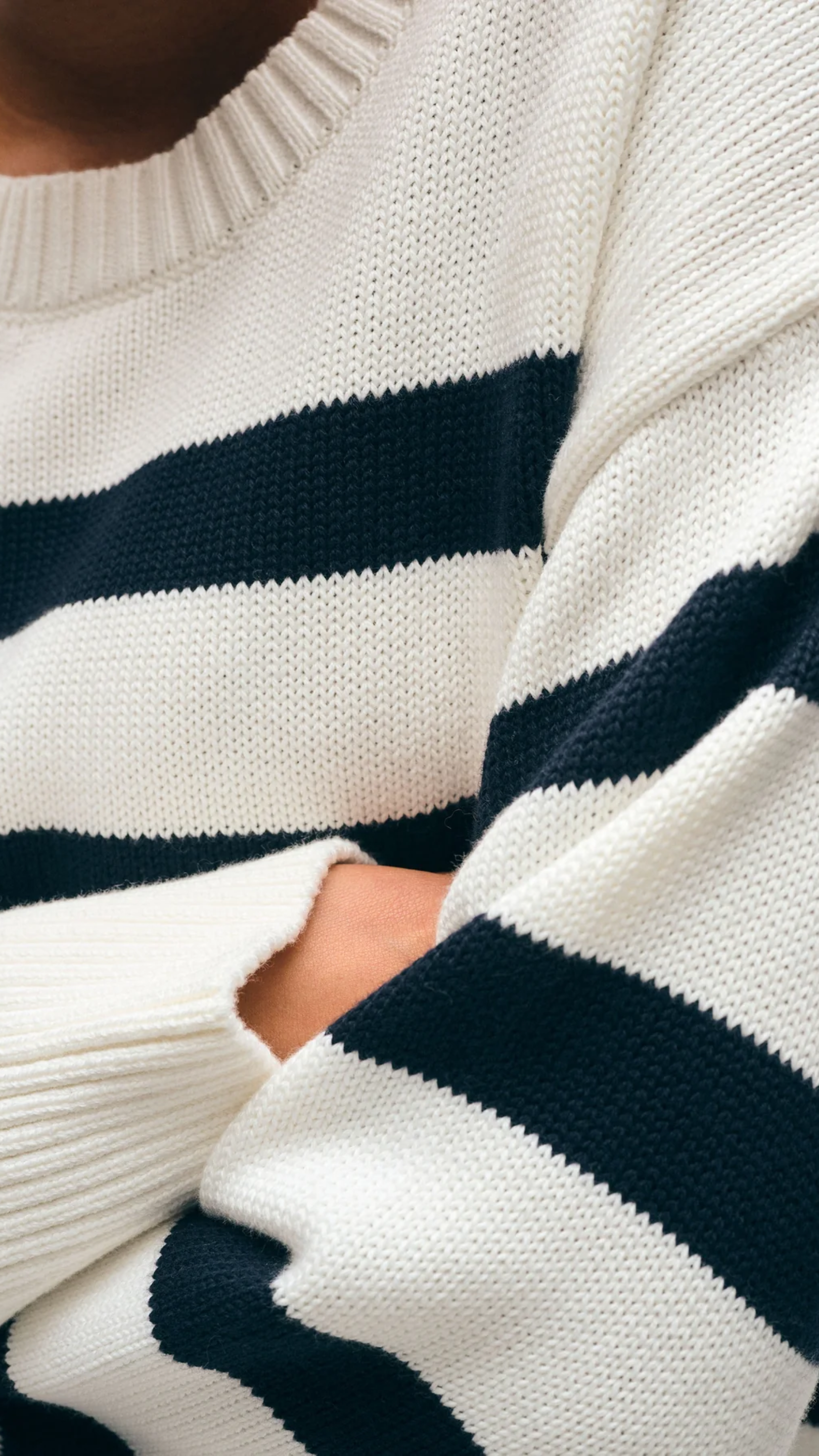 White + Warren Organic Cotton Easy Crewneck in Ivory Navy
