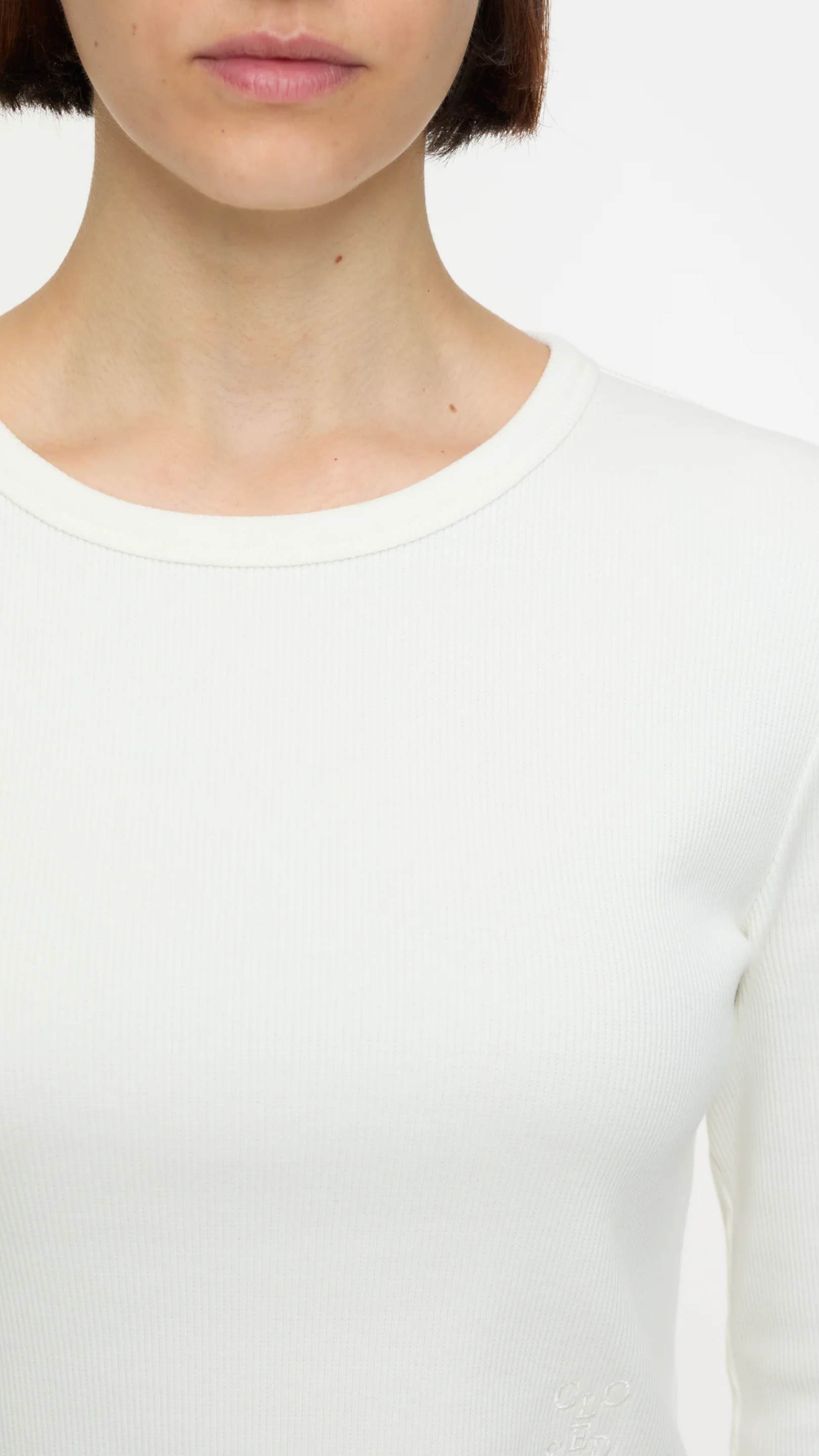 Closed Crewneck Long Sleeve Top in Ivory