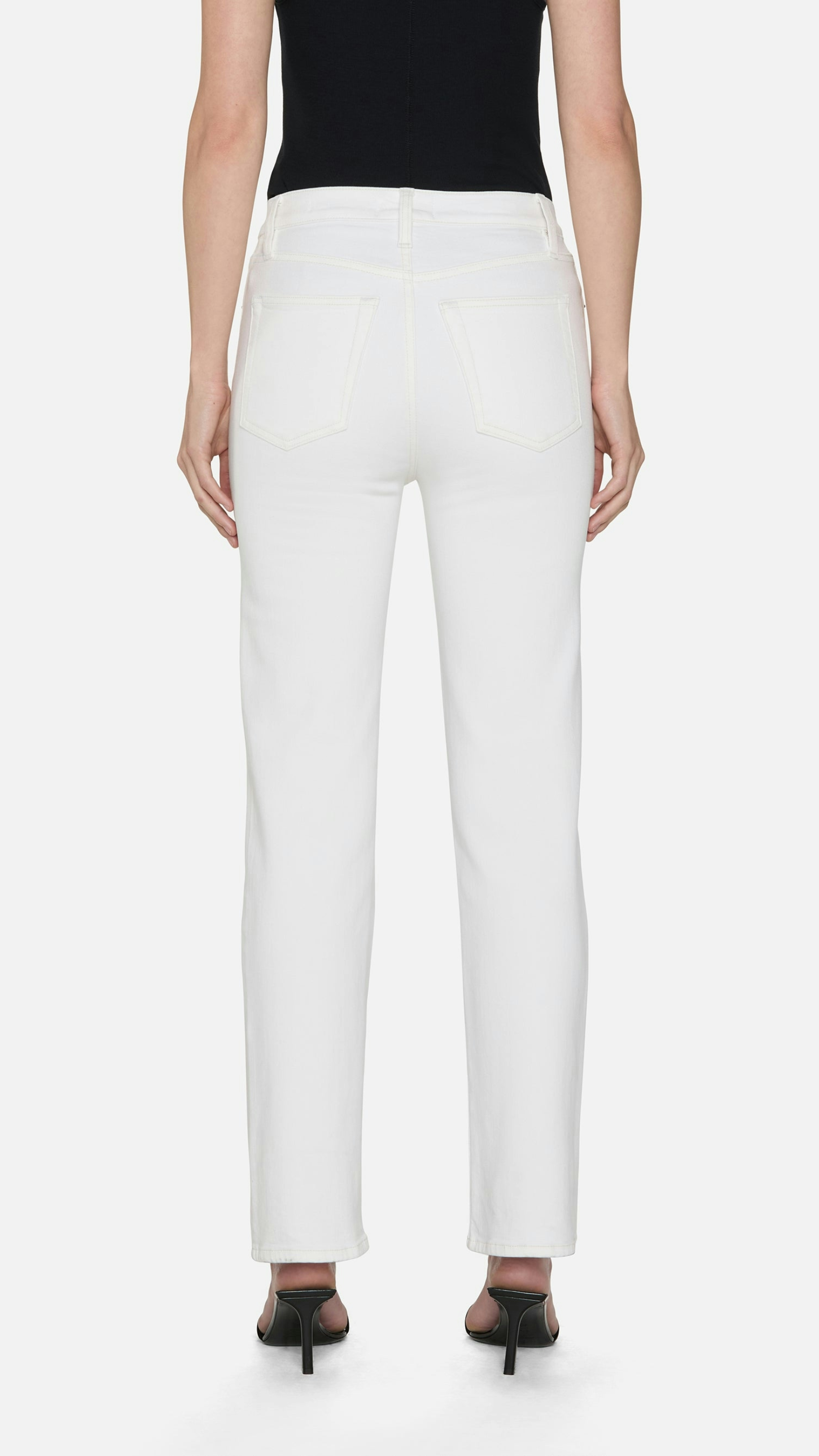 Frame Le Sleek Straight Jean in White